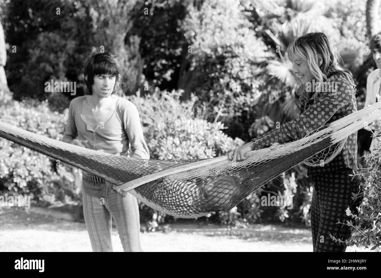 Keith Richard & Anita Pallenberg with their son Marlon at his home, the rented Villa Nellcôte, a 19th century sixteen-room mansion on the waterfront of Villefranche-sur-Mer in the Côte d'Azur where the band recorded Exile on Main Street May 1971. Stock Photo