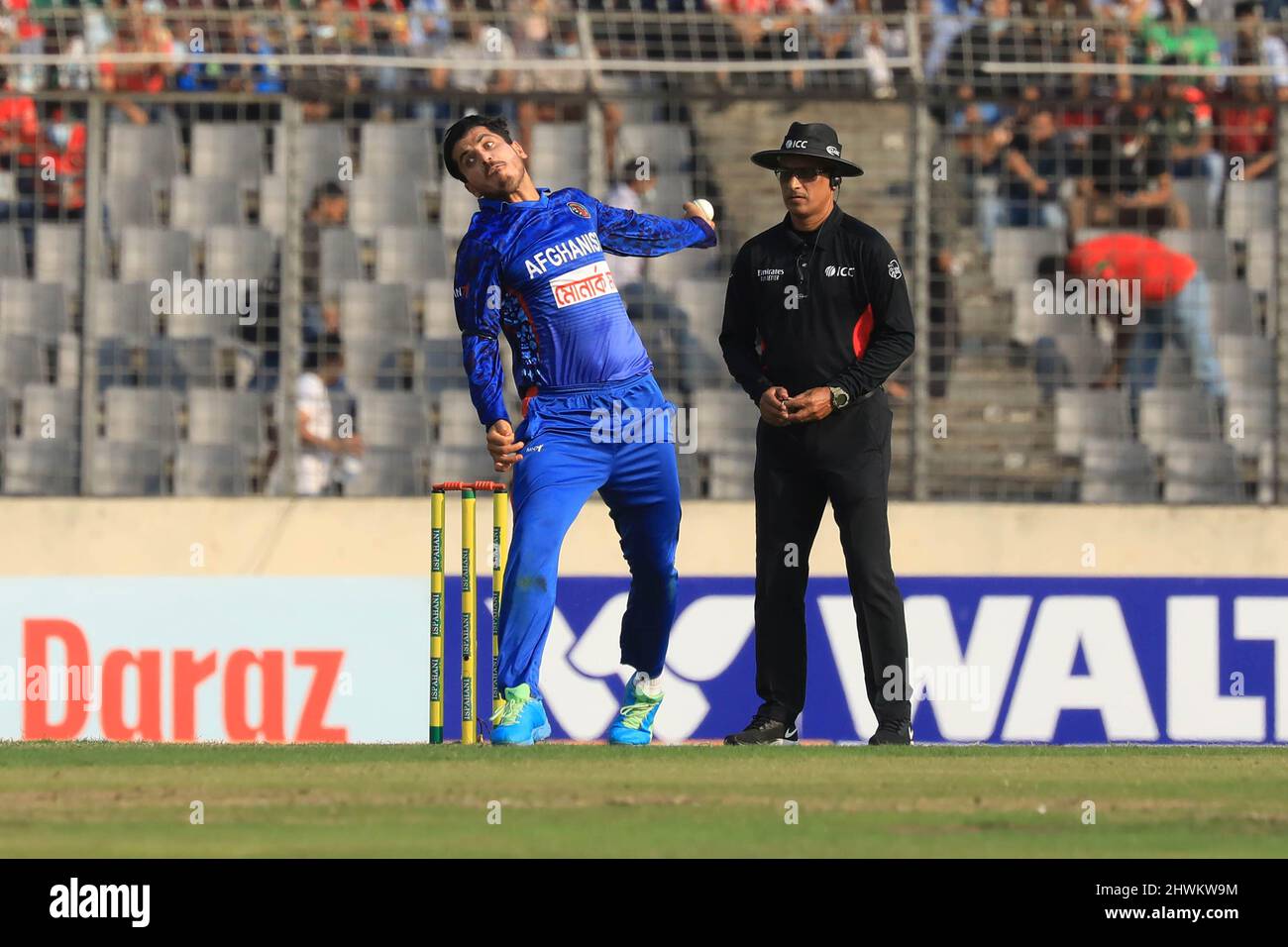 Sharafuddin ashraf hi-res stock photography and images - Alamy