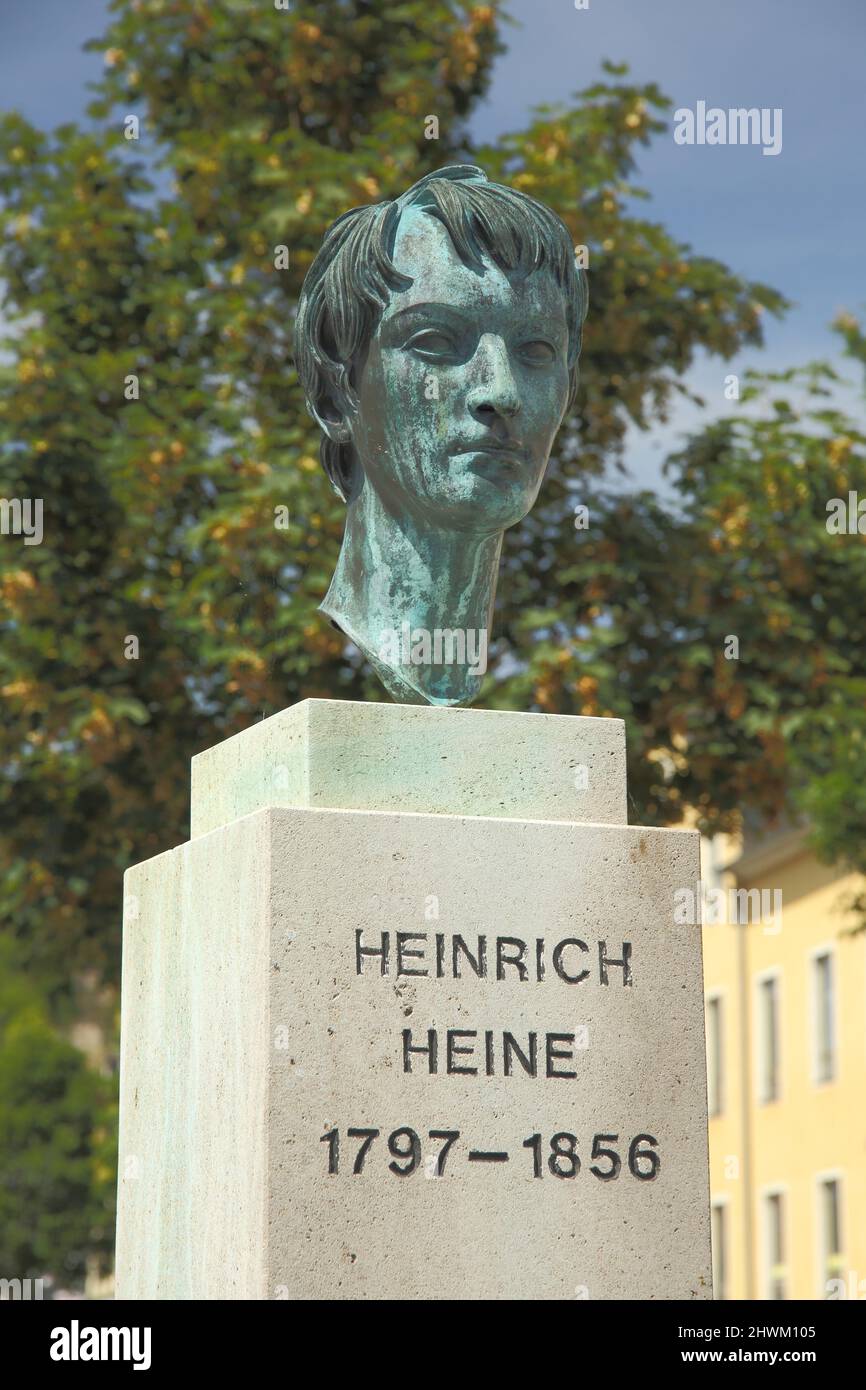 Heinrich heine monument hi-res stock photography and images - Alamy