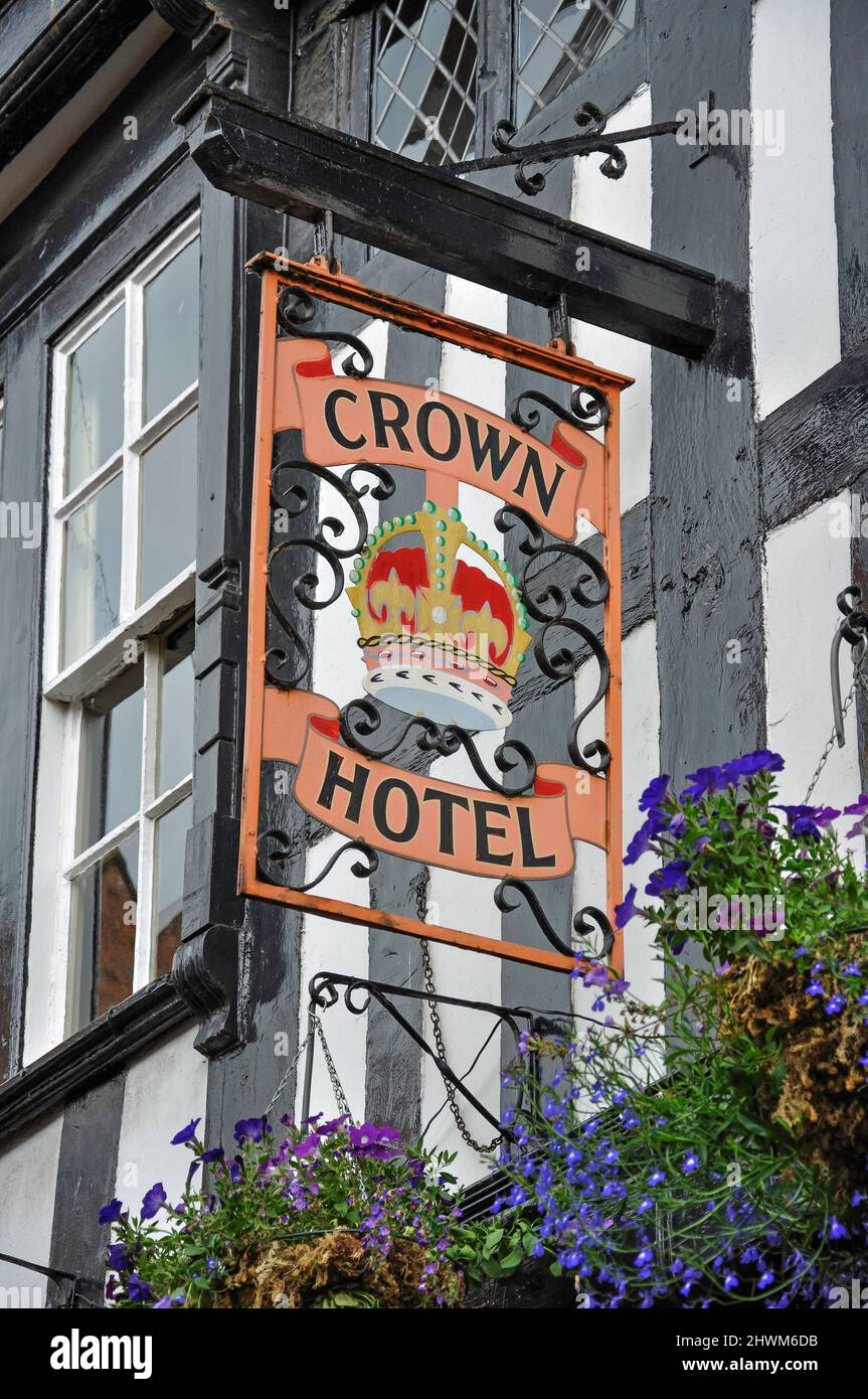 Crown Hotel, High Street, Nantwich, Cheshire, England, United Kingdom Stock Photo