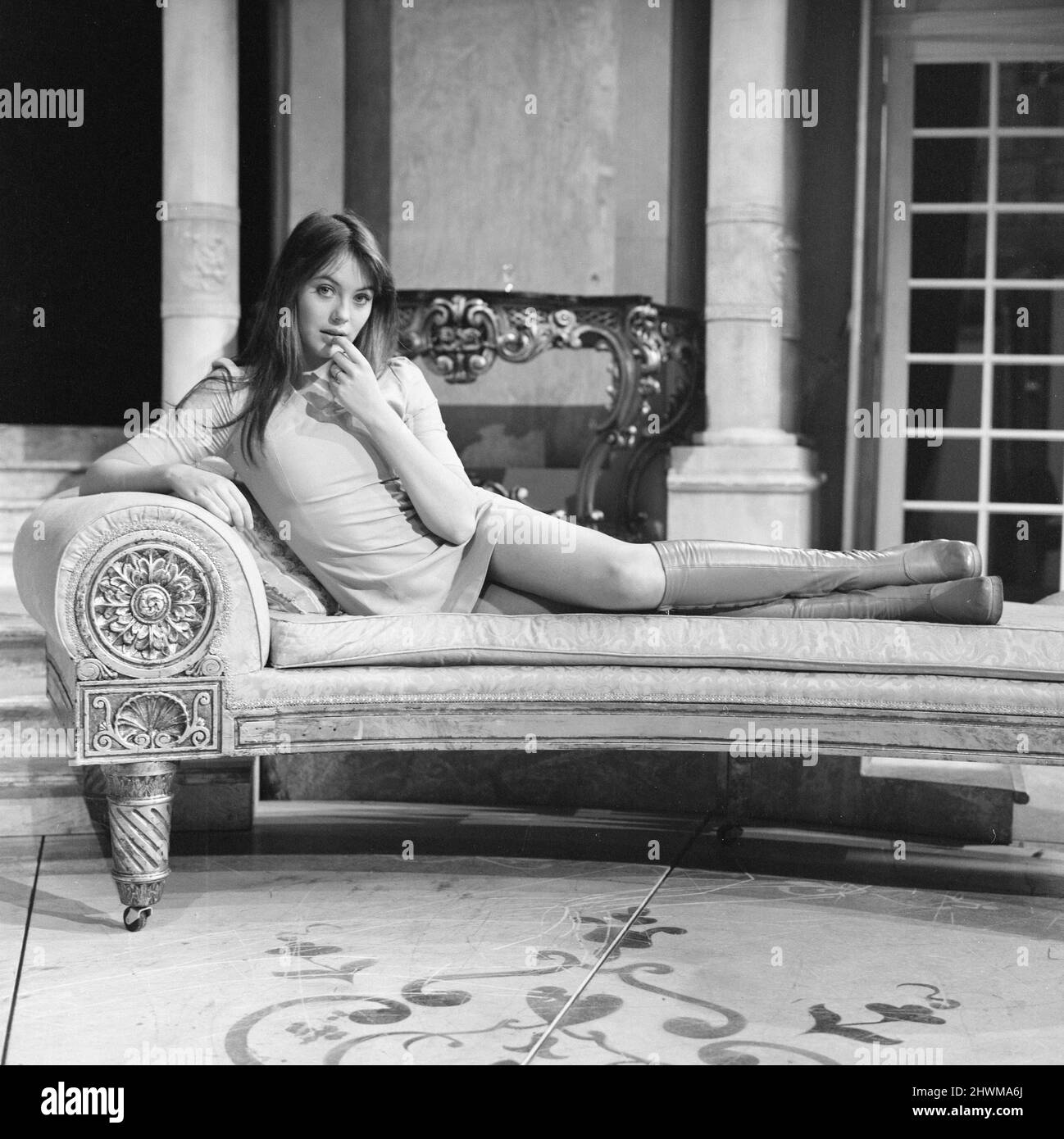 Lesley anne down hi-res stock photography and images - Alamy