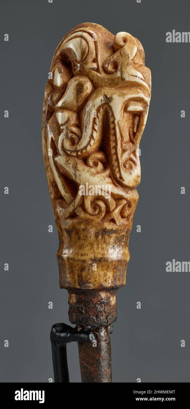 Artifact practical tool hi-res stock photography and images - Alamy