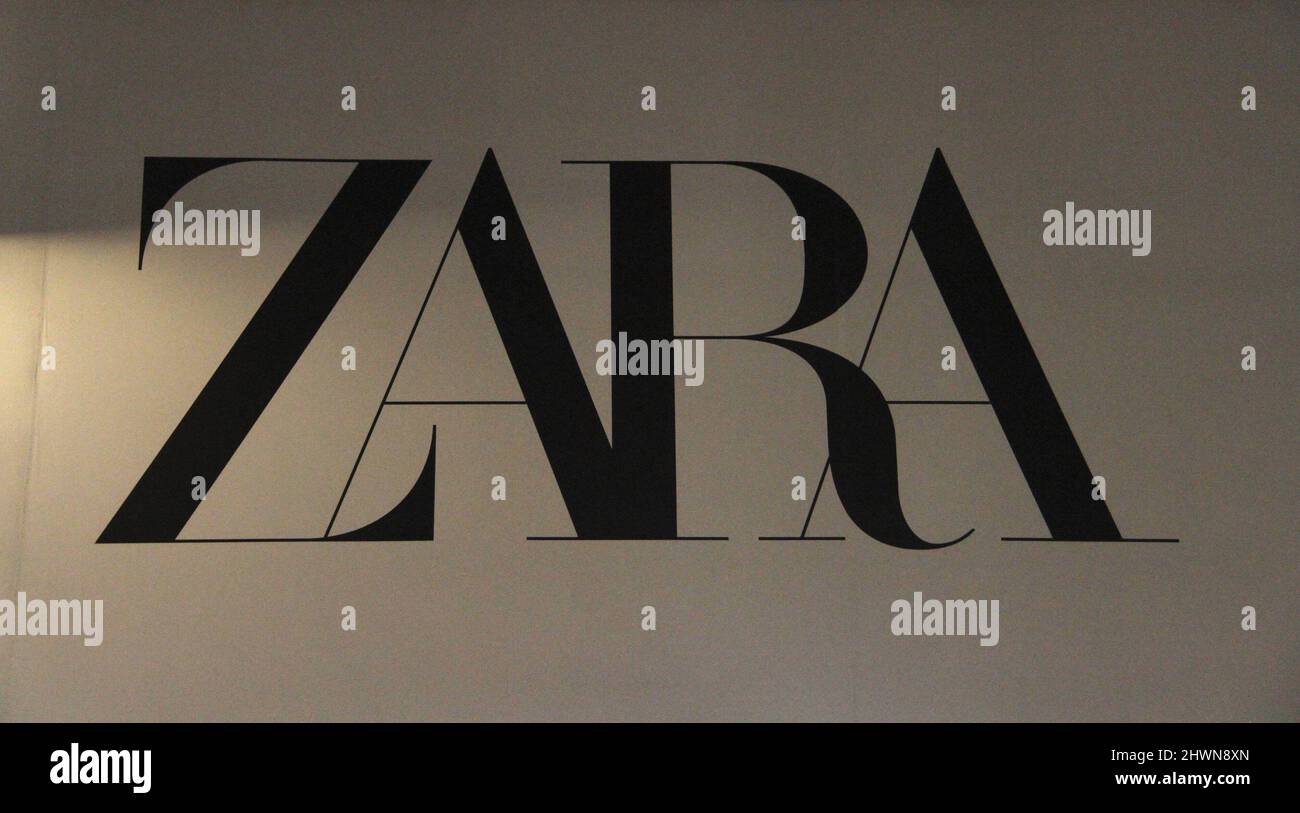 New York, USA. 6th Mar, 2022. (NEW) Zara is closing all its 502 stores in Russia over Ukraine Invasion. March 6, 2022, New York, USA: The Spanish fashion retailer Inditex SA, the owner of Zara, Apple, Microsoft, Paypal and Samsung, suspend business in Russia over Ukraine invasion. ZaraÃ¢â‚¬â„¢s 502 stores in Russia are to close on Sunday (06) because of RussiaÃ¢â‚¬â„¢s invasion of Ukraine. Other companies like IKEA, H&M, Boohoo, Rolls Royce, Burberry, Jaguar Land Rover (JLR), General Motors, Aston Martin, Netflix have already stopped or paused operations in Russia. (Credit Image: © Niyi Fote/ Stock Photo