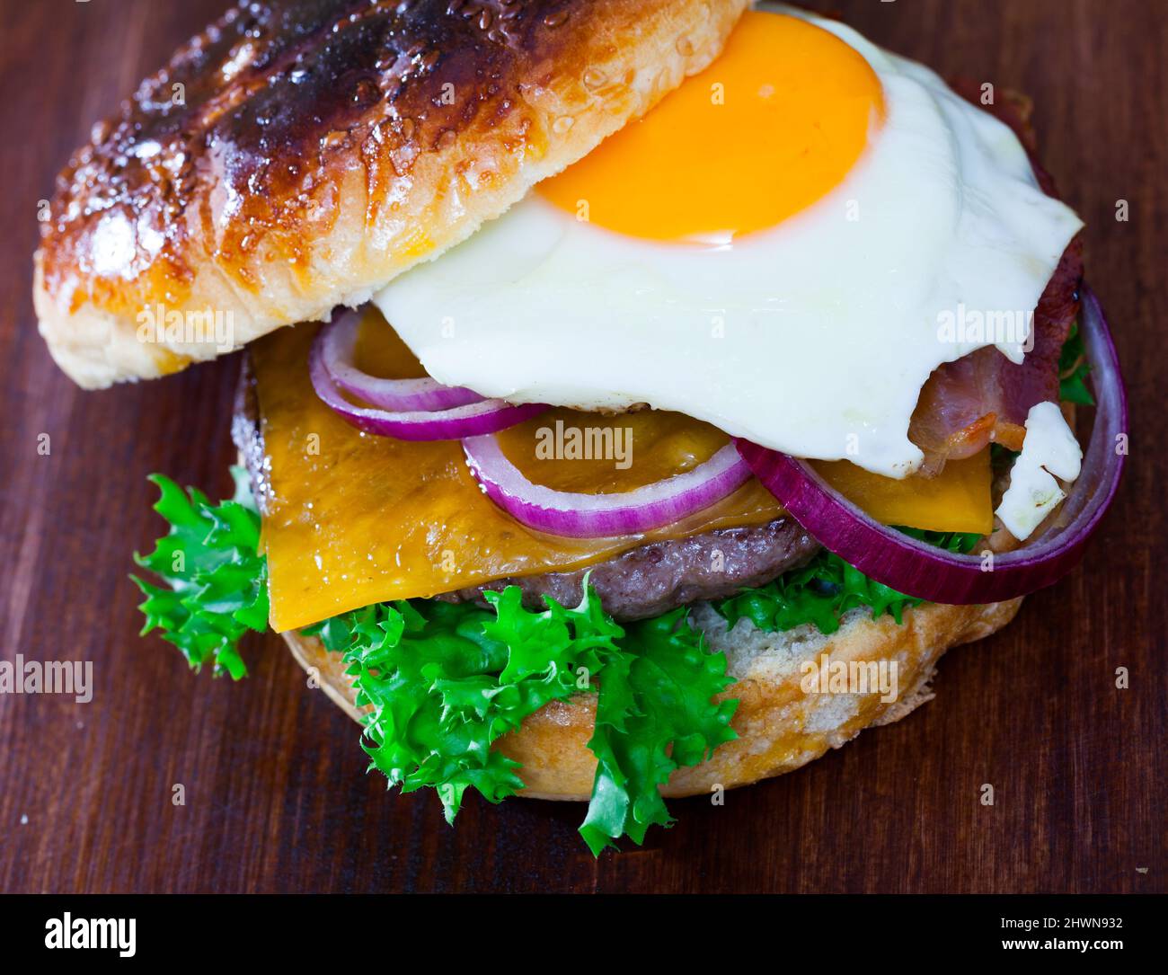 Cheeseburger with fried egg Stock Photo Alamy