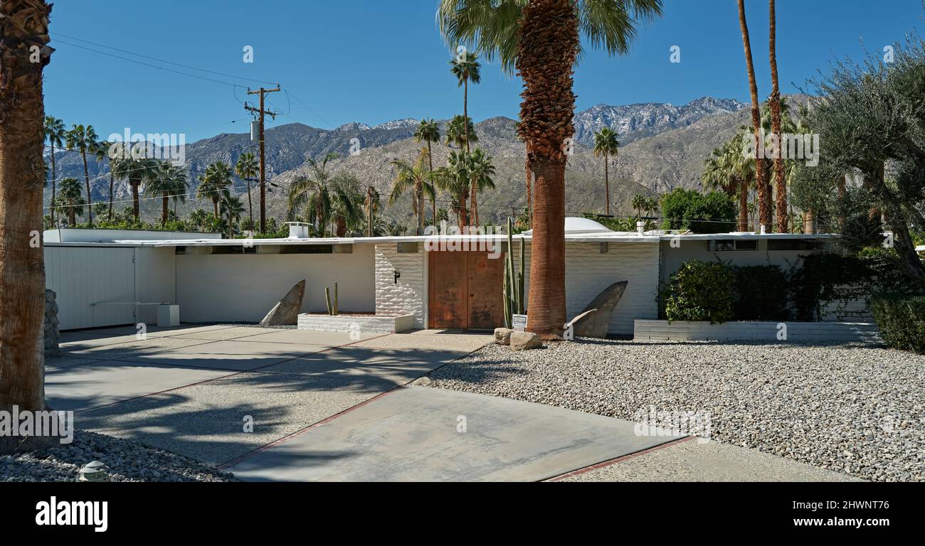 Palm Springs Mid Century Modern Stock Photo - Alamy