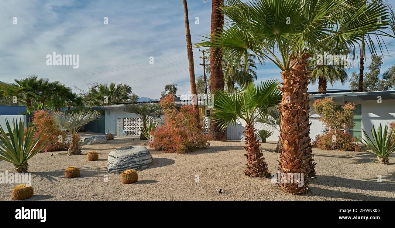 Palm Springs Mid Century Modern Stock Photo Alamy