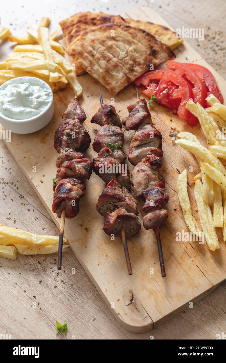 Greek street food hi-res stock photography and images - Page 12 - Alamy
