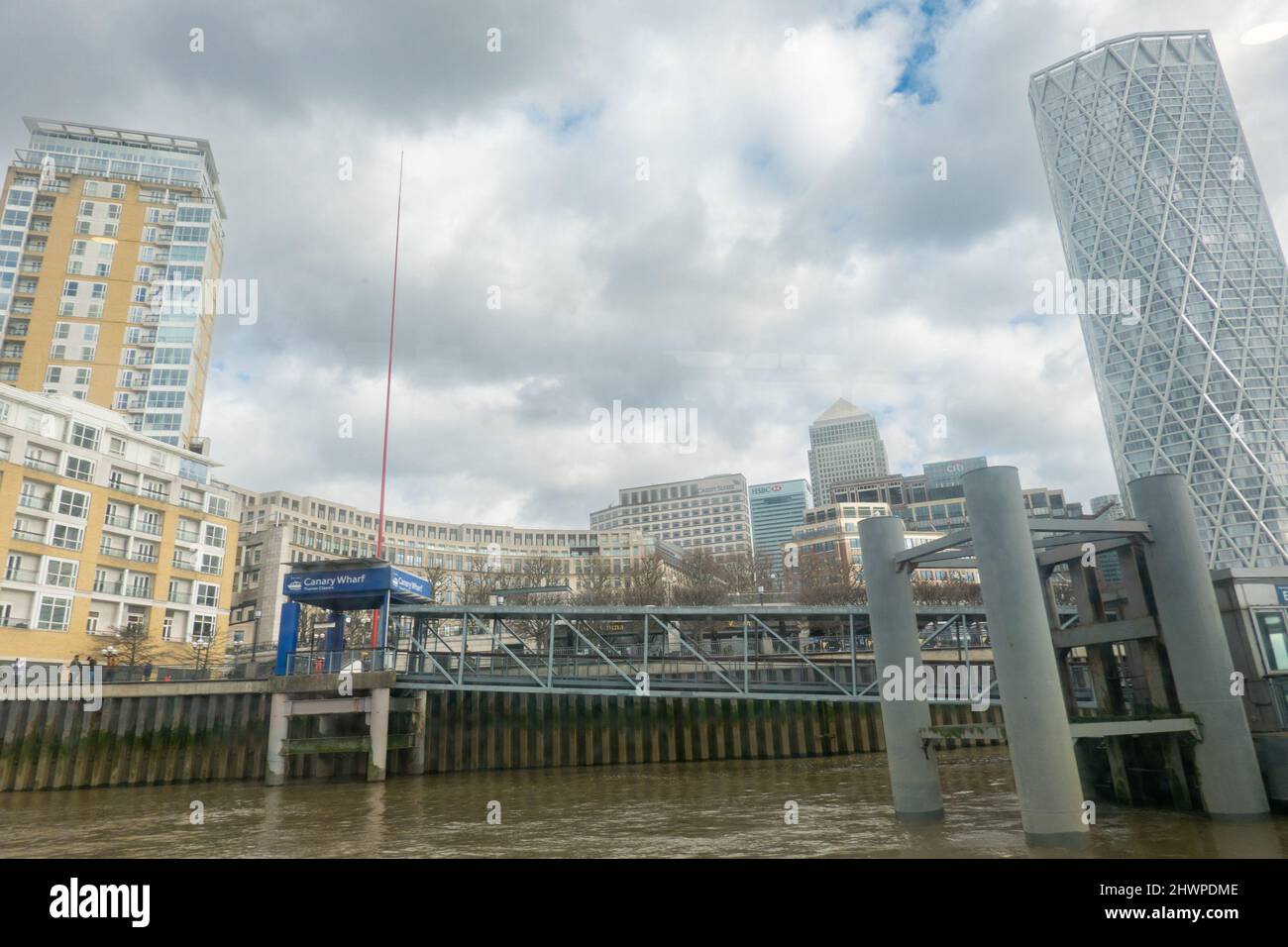 River Thames canary wharf Stock Photo