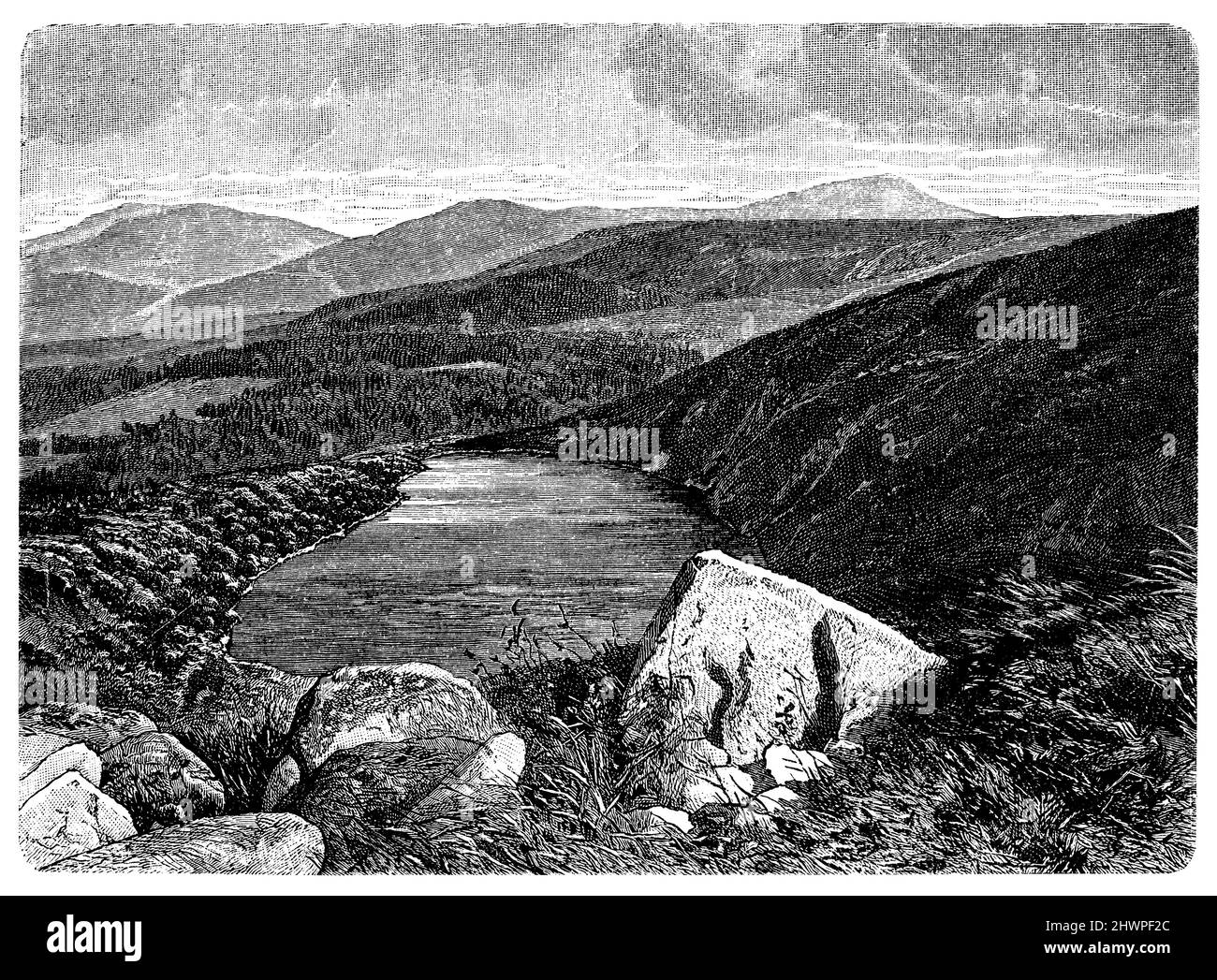 Big pond (Moränensee) in the Giant Mountains, ,  (atlas, 1909), Großer Teich (Moränensee) im Riesengebirge, Grand étang (Moränensee) dans les Monts des Géants Stock Photo