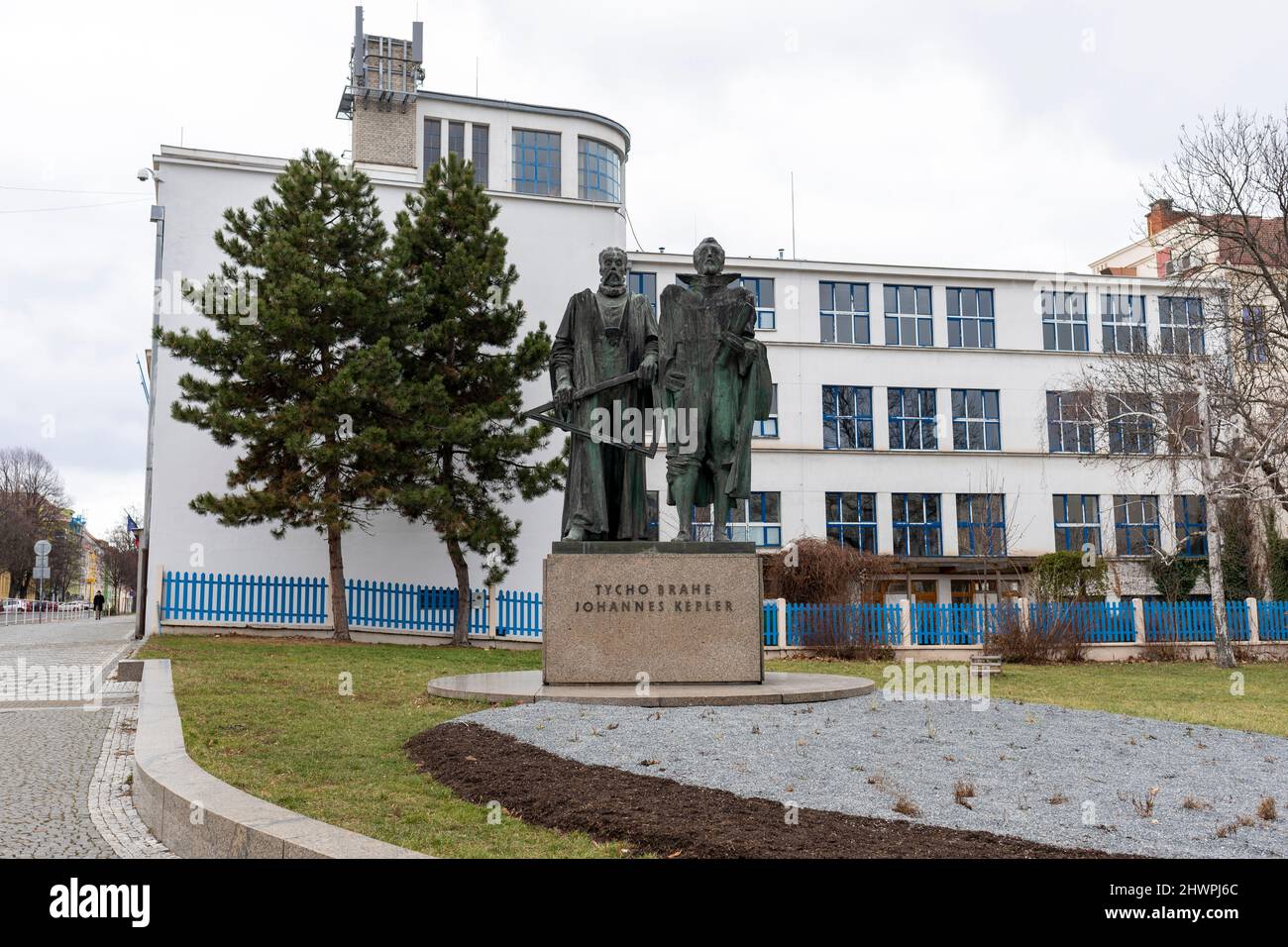 Prague, city, town, building, Jan Kepler Grammar School, Sculpture