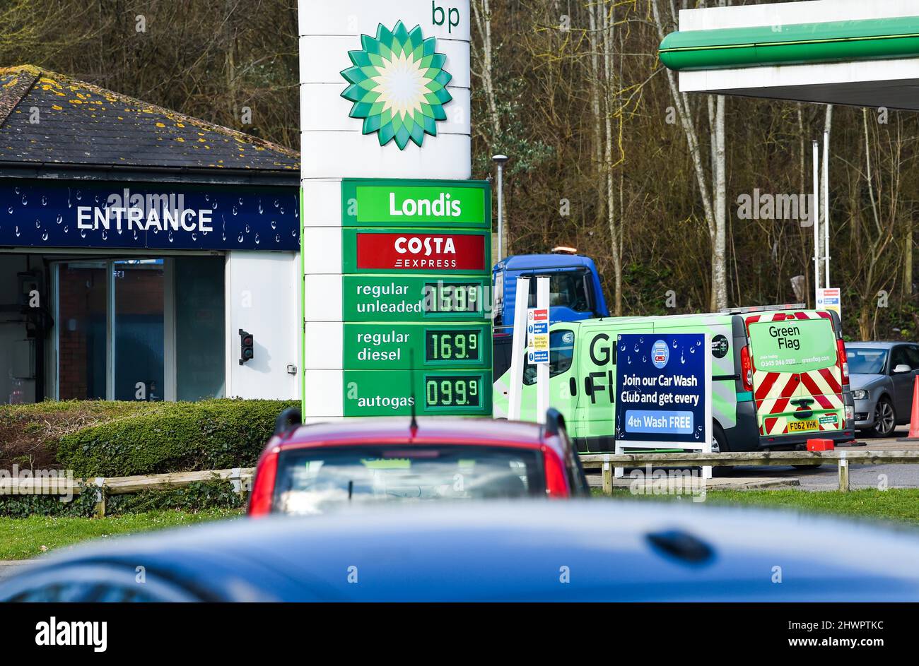 Uk economy inflation cost of living gas energy prices hires stock