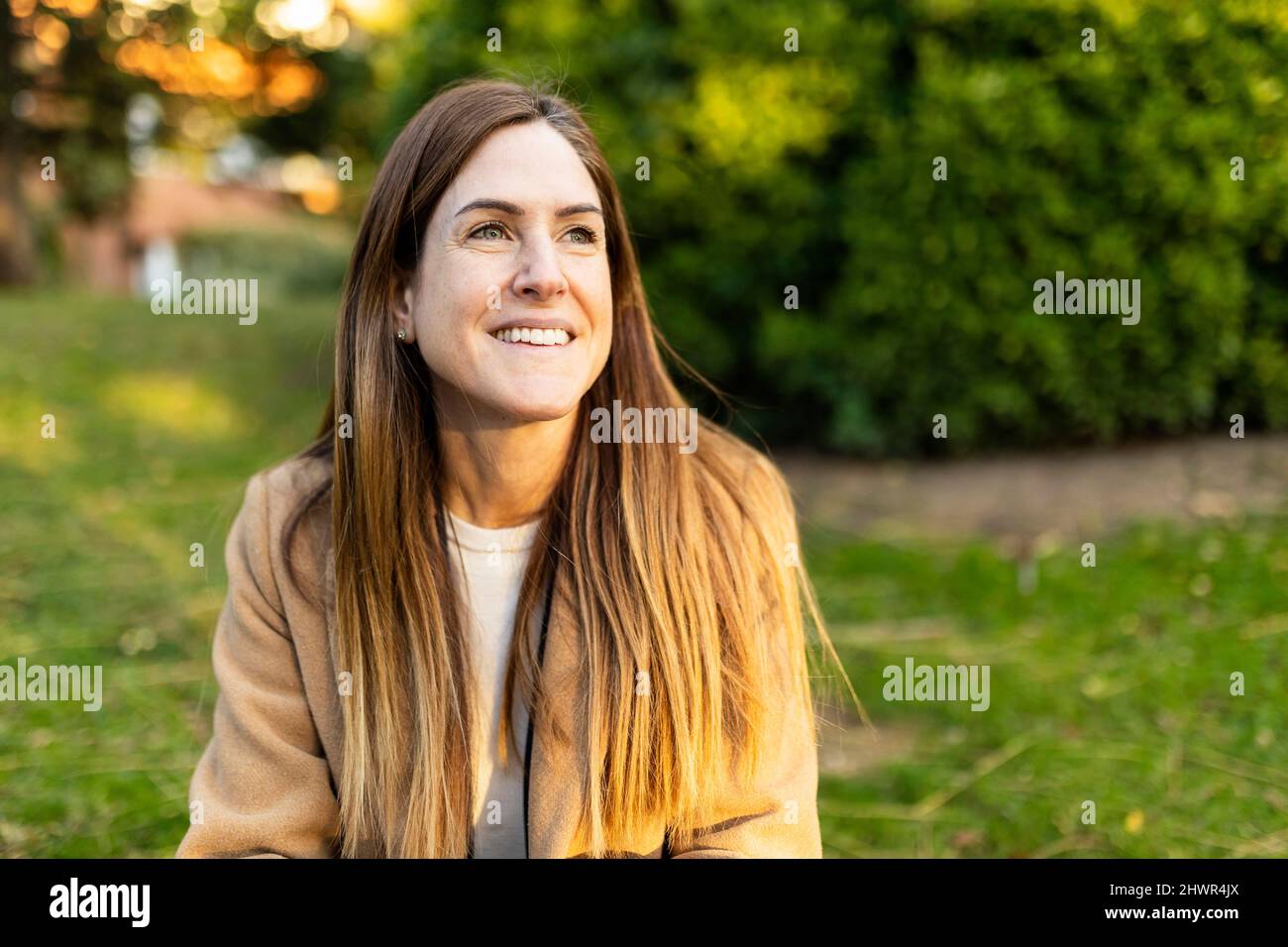 Woman light brown hair hi-res stock photography and images - Alamy