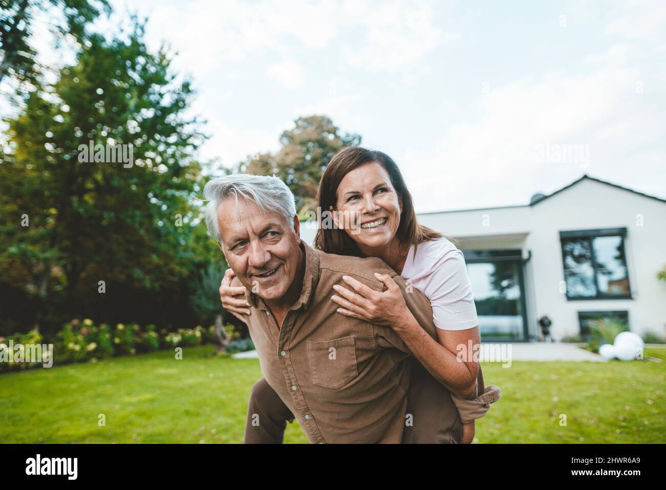 Happy cheerful man woman hi-res stock photography and images - Alamy