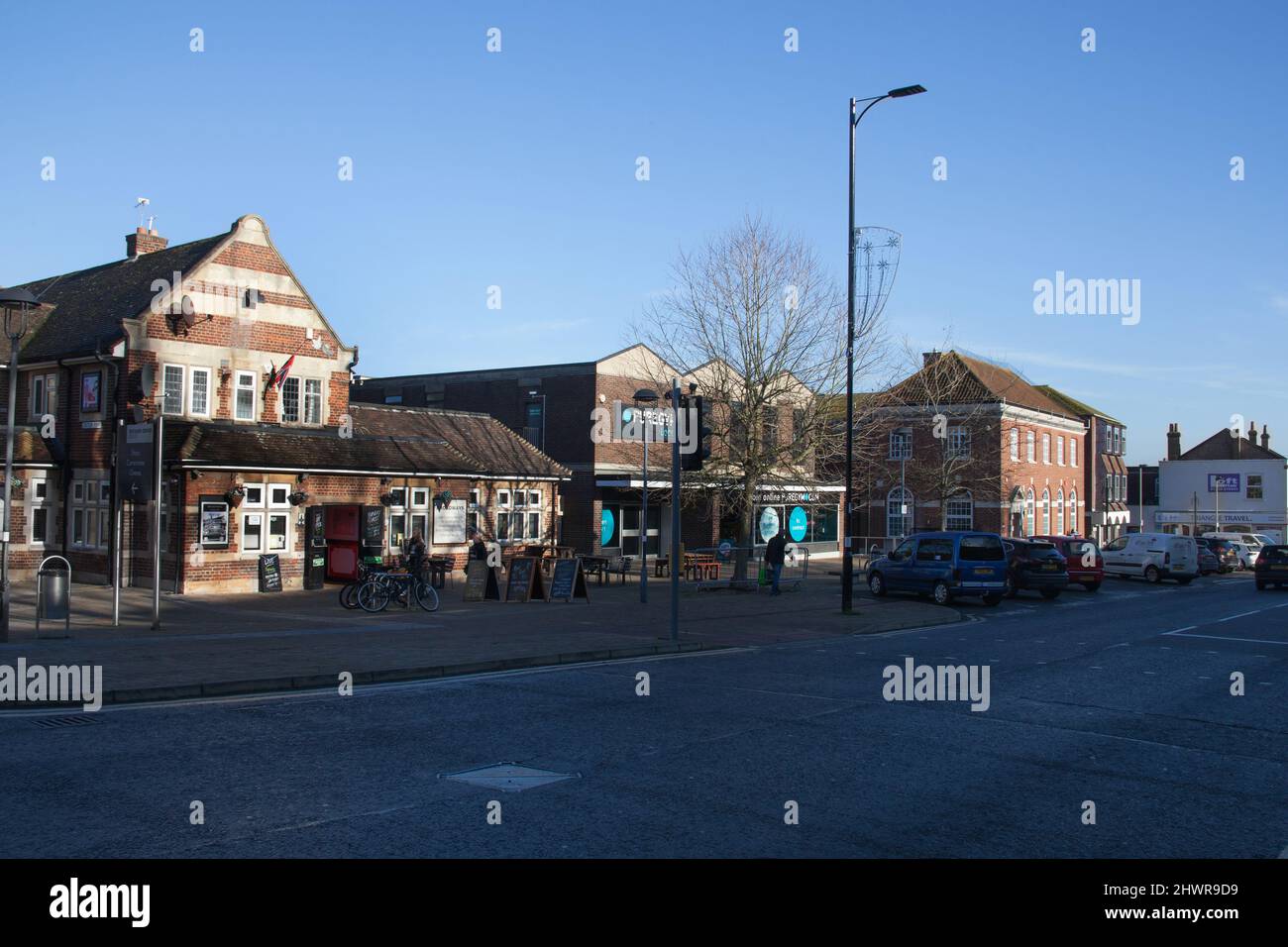 Views along Broadway in Didcot, Oxfordshire in the UK Stock Photo - Alamy