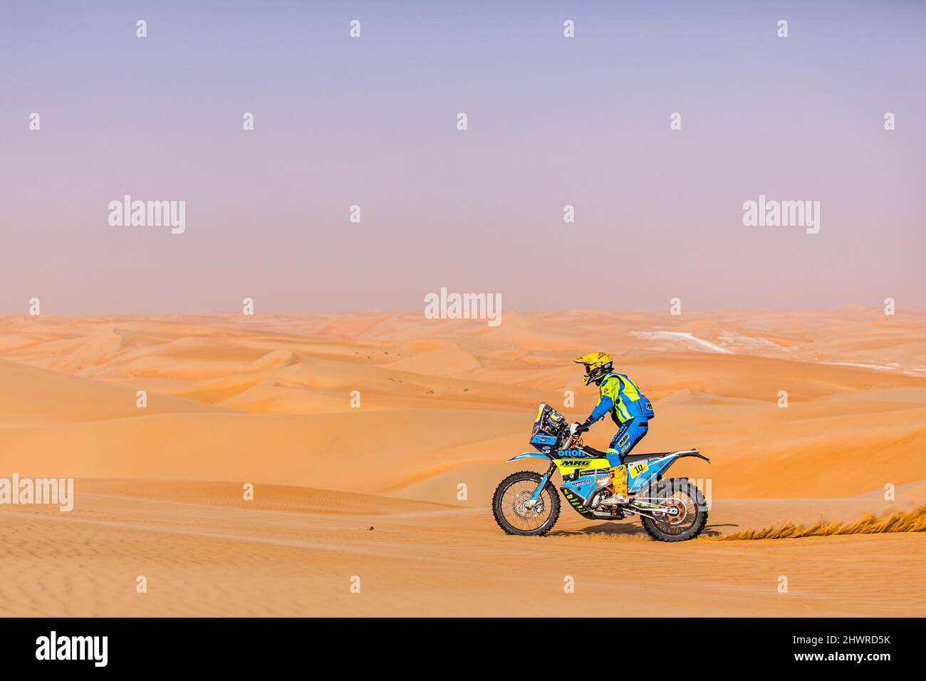 Abu Dhabi, Emirats Arabes Unis. 07th Mar, 2022. 10 MICHEK Martin (cze), Orion - Moto Racing Grup, KTM 450 Rally Factory Replica, FIM W2RC, action during the Stage 2 of the Abu Dhabi Desert Challenge 2022, on March 7, 2022 in the Liwa Desert, in Abu Dhabi, United Arab Emirates - Photo Bastien Roux/DPPI Credit: DPPI Media/Alamy Live News Stock Photo
