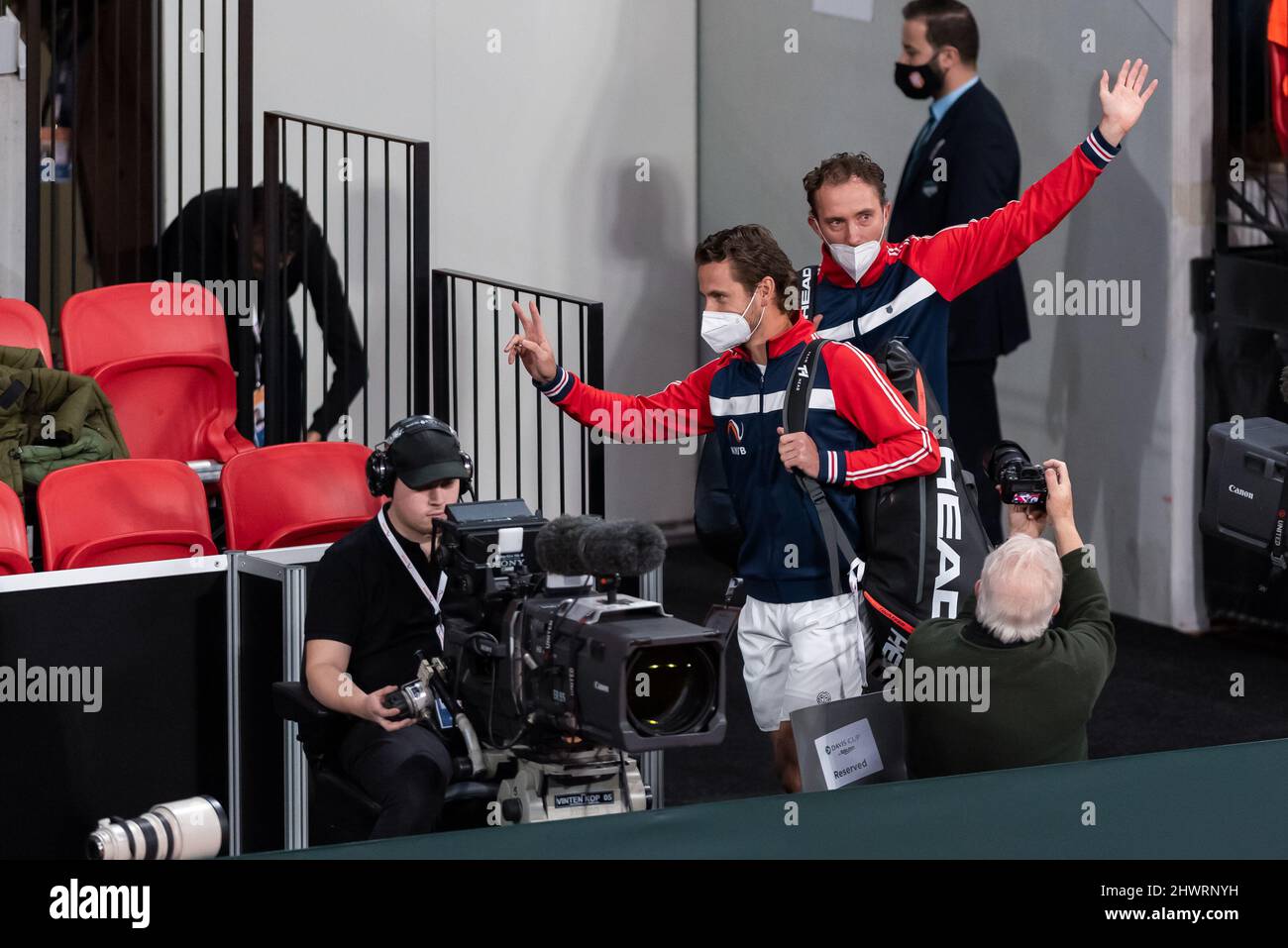 DEN HAAG, NETHERLANDS - MARCH 5: Wesley Koolhof of the Netherlands and Matwe Middelkoop of the Netherlands during the 2022 Davis Cup Qualifier between Netherlands and Canada at Sportcampus Zuiderpark on March 5, 2022 in Den Haag, Netherlands (Photo by Rob Sebel/Orange Pictures) Stock Photo