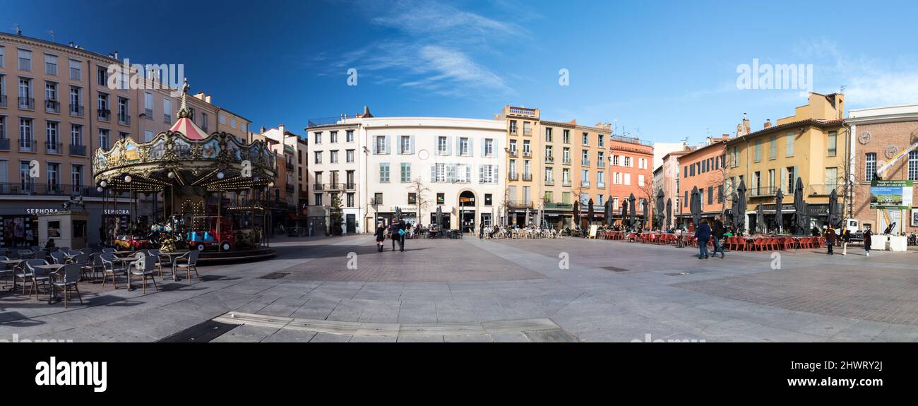 Place de catalogne hi-res stock photography and images - Alamy
