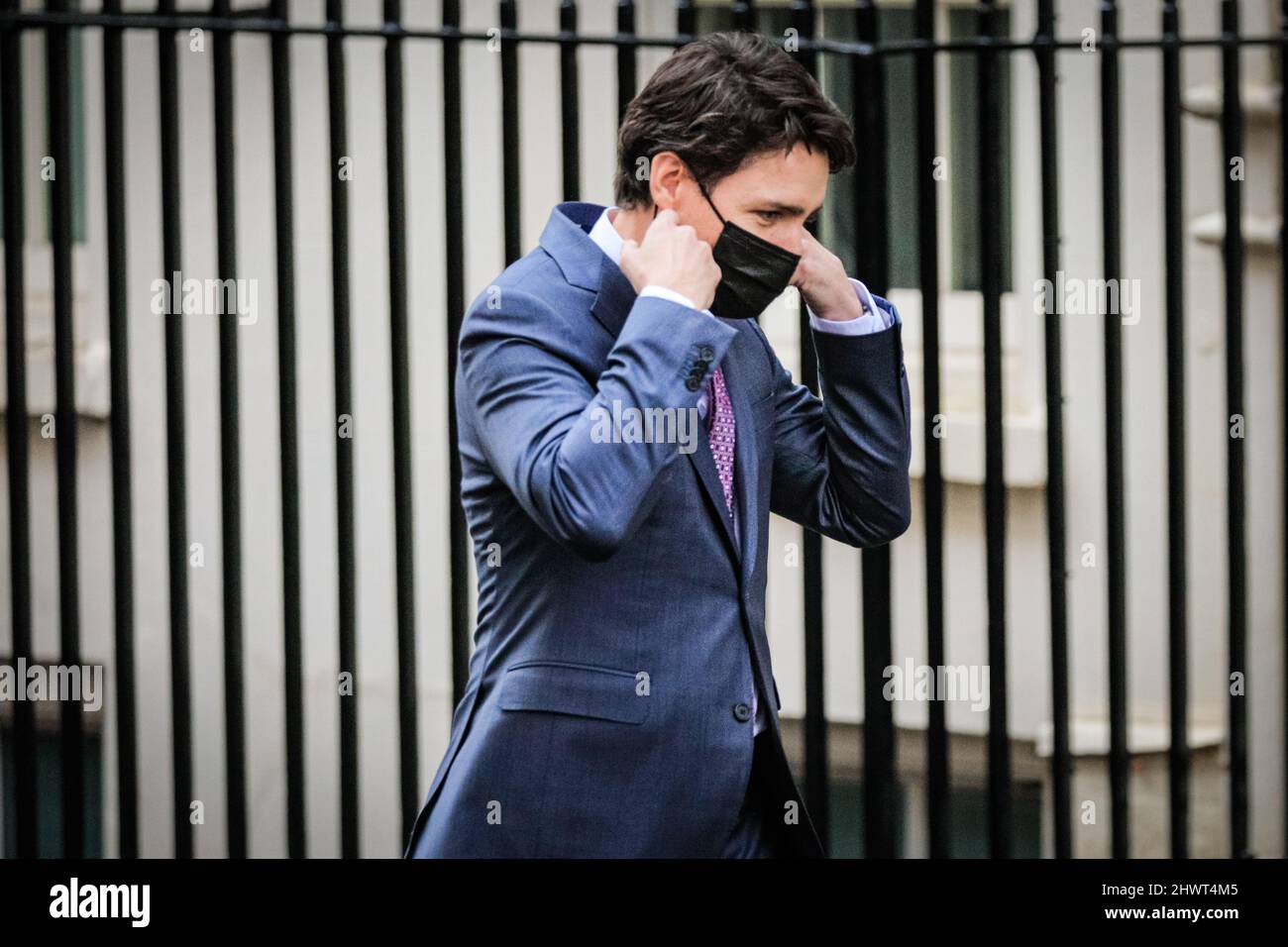 London, UK. 07th Mar, 2022. Justin Trudeau arrives and is welcomed by Boris Johnson. Mark Rutte arrives and is welcomed by Boris Johnson. British Prime Minister Boris Johnson greets first Dutch PM Mark Rutte, then Canadian Premier Justin Trudeau, and meets with both at 10 Downing Street before all three pose for a photo and leave for a press conference. Credit: Imageplotter/Alamy Live News Stock Photo