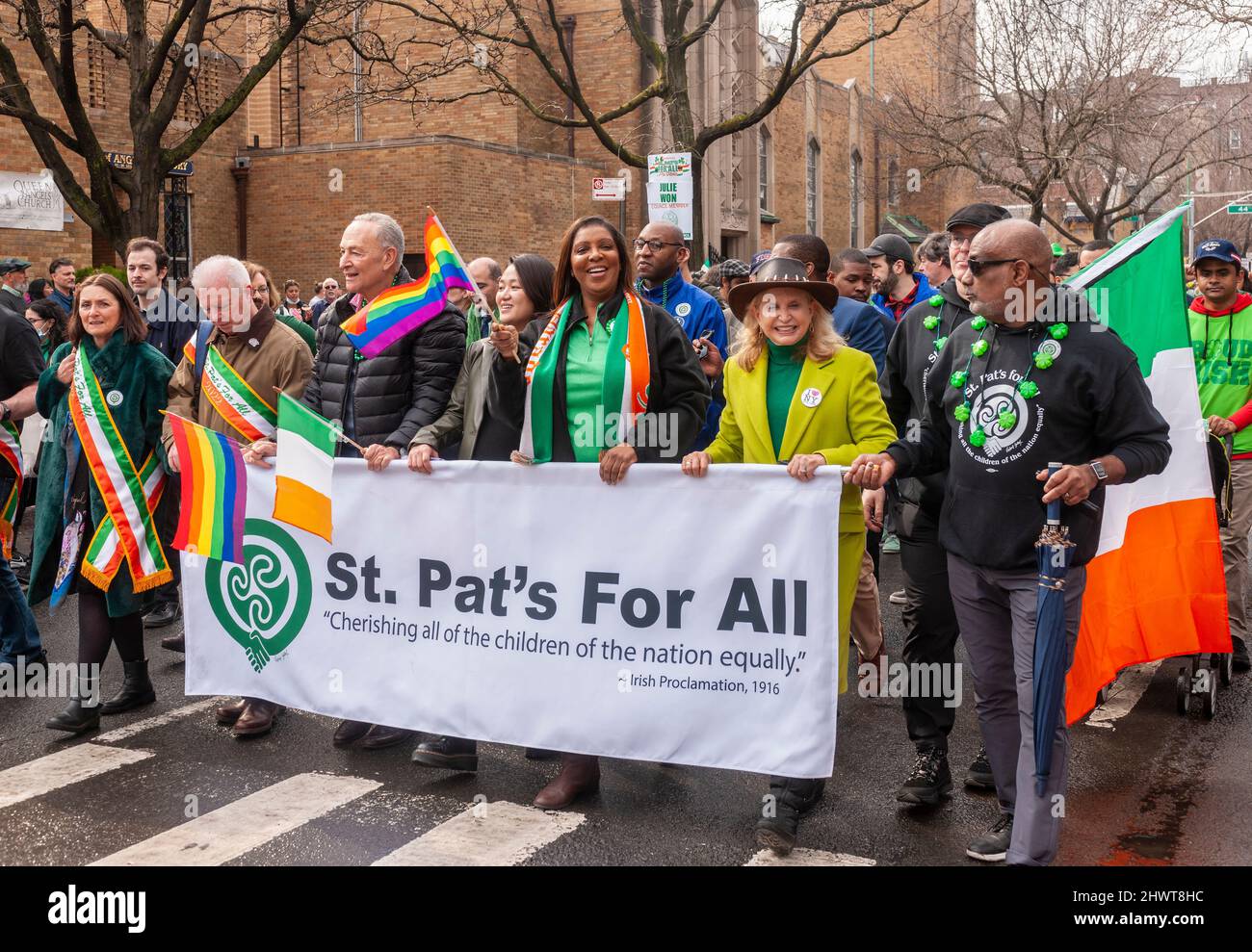 Politicians, including NY Senator Charles Schumer, left, Congresswoman Carolyn Maloney, right, and NY Attorney General Leticia James, center, in the Sunnyside, Queens St. Pat’s For All, St. Patrick's Parade in New York on Sunday, March 6, 2022.  With the lifting of pandemic sanctions outdoor activities, such as New York’s myriad collection of Sunday parades, are back. (© Richard B. Levine) Stock Photo