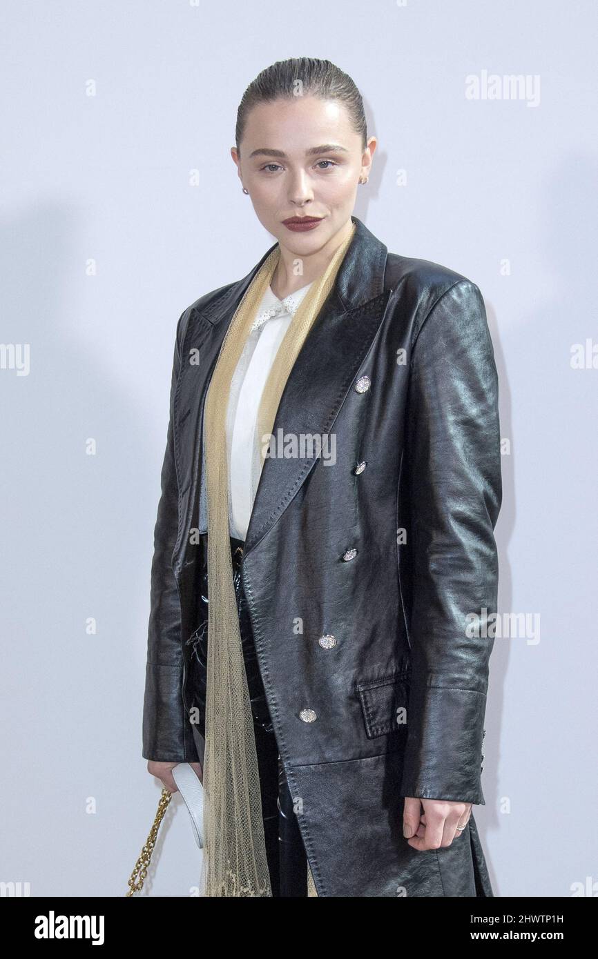 Chloe Grace Moretz attends the Louis Vuitton Womenswear Fall/Winter 2022/ 2023 show as part of Paris Fashion Week on March 07, 2022 in Paris, France.  Photo by Laurent Zabulon/ABACAPRESS.COM Stock Photo - Alamy