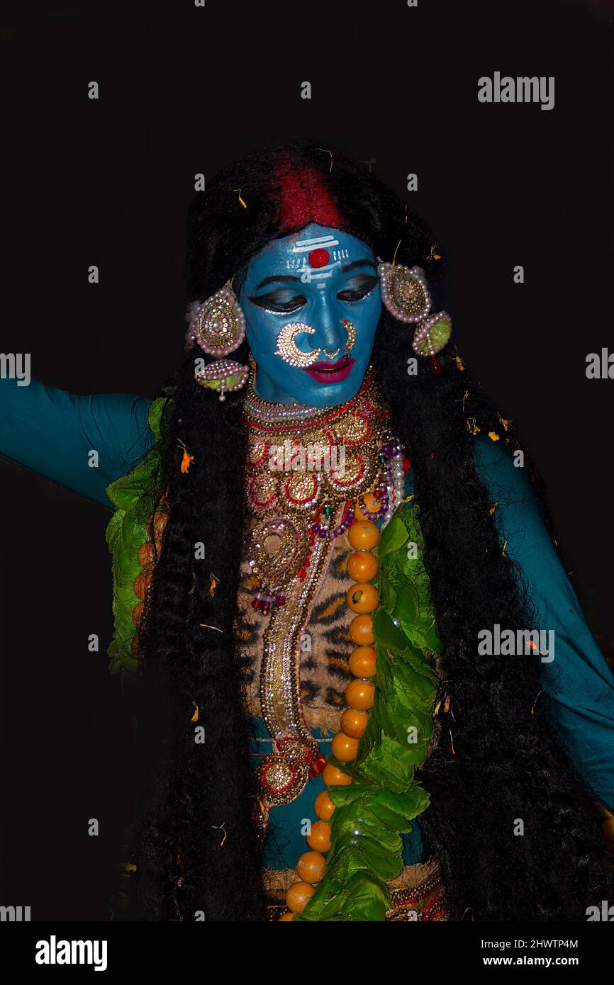 Indian goddess costume hi-res stock photography and images - Alamy