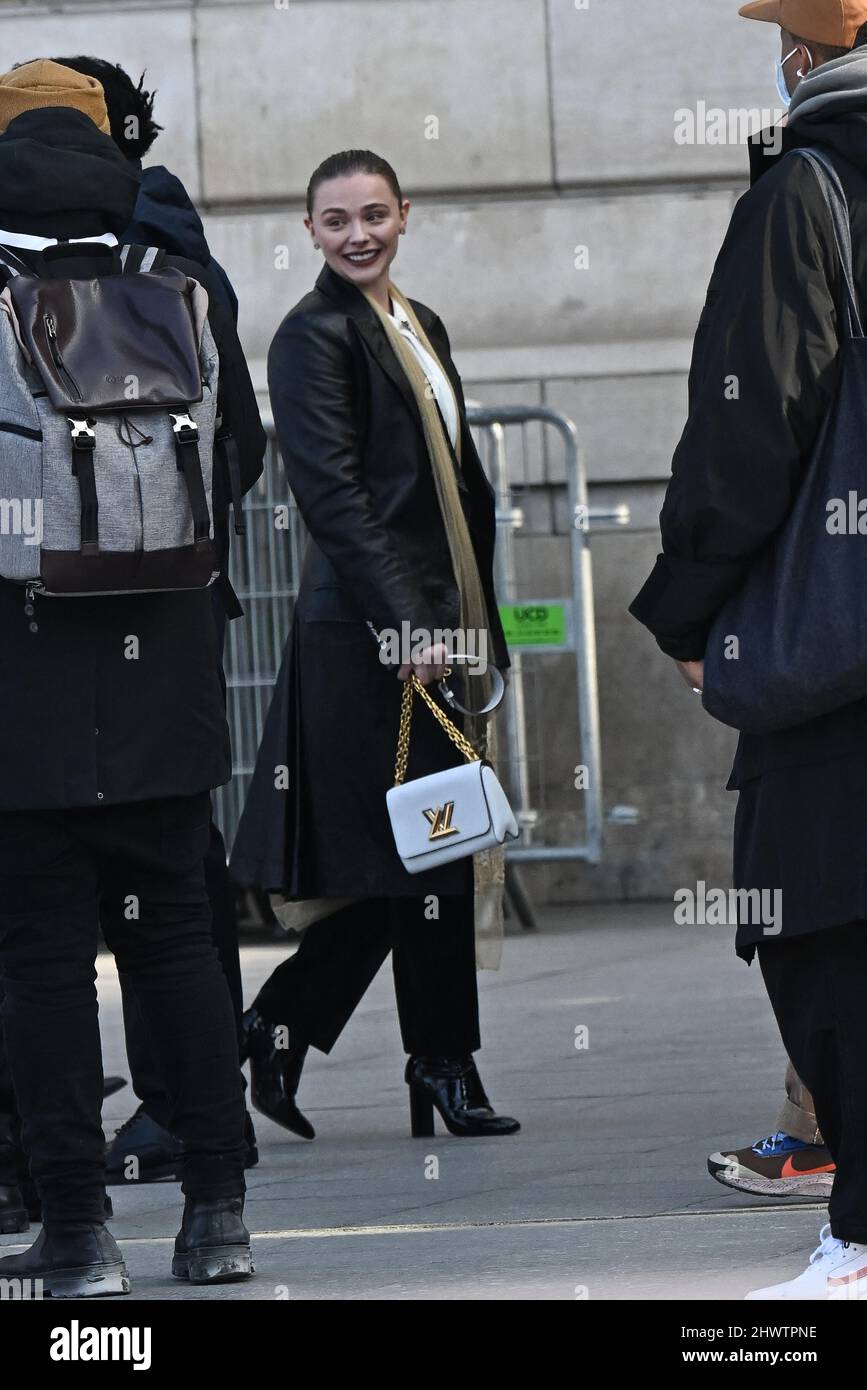 Chloe Grace Moretz attending the Louis Vuitton Womenswear Fall/Winter 2022/ 2023 show as part of Paris Fashion Week in Paris, France on March 07, 2022.  Photo by Aurore Marechal/ABACAPRESS.COM Stock Photo - Alamy