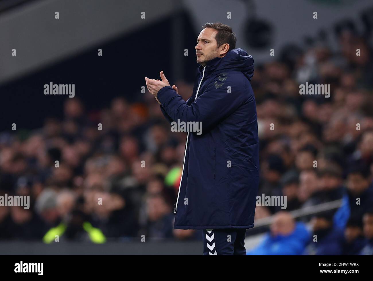 London, England, 7th March 2022.   Frank Lampard manager of Everton during the Premier League match at the Tottenham Hotspur Stadium, London. Picture credit should read: Jacques Feeney / Sportimage Stock Photo