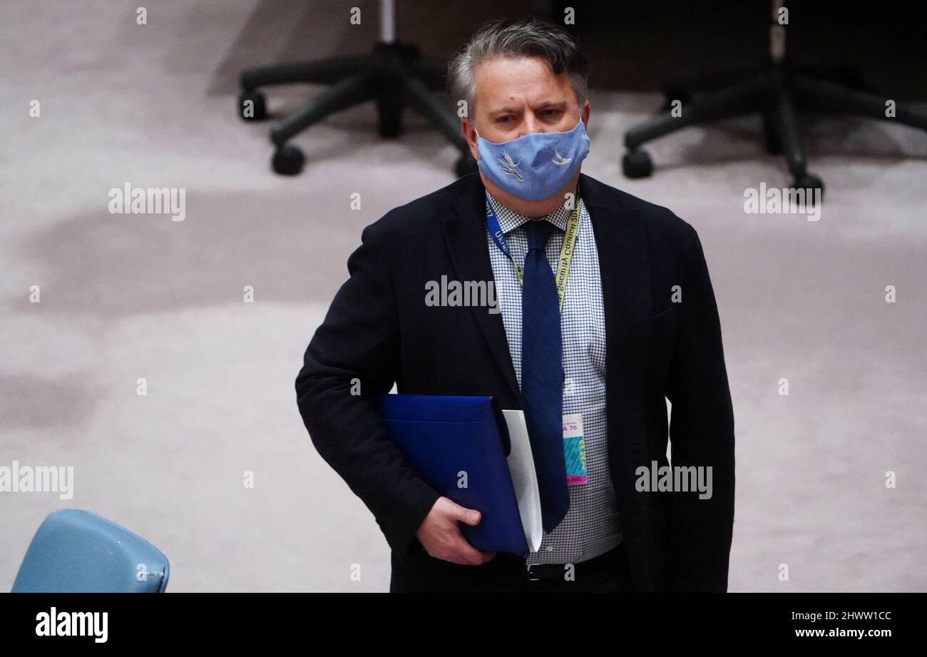 Ukrainian Ambassador to the U.N. Sergiy Kyslytsya attends a meeting of the United Nations Security Council on Threats to International Peace and Security, following Russia's invasion of Ukraine, in New York City, U.S., March 7, 2022. REUTERS/Carlo Allegri Stock Photo