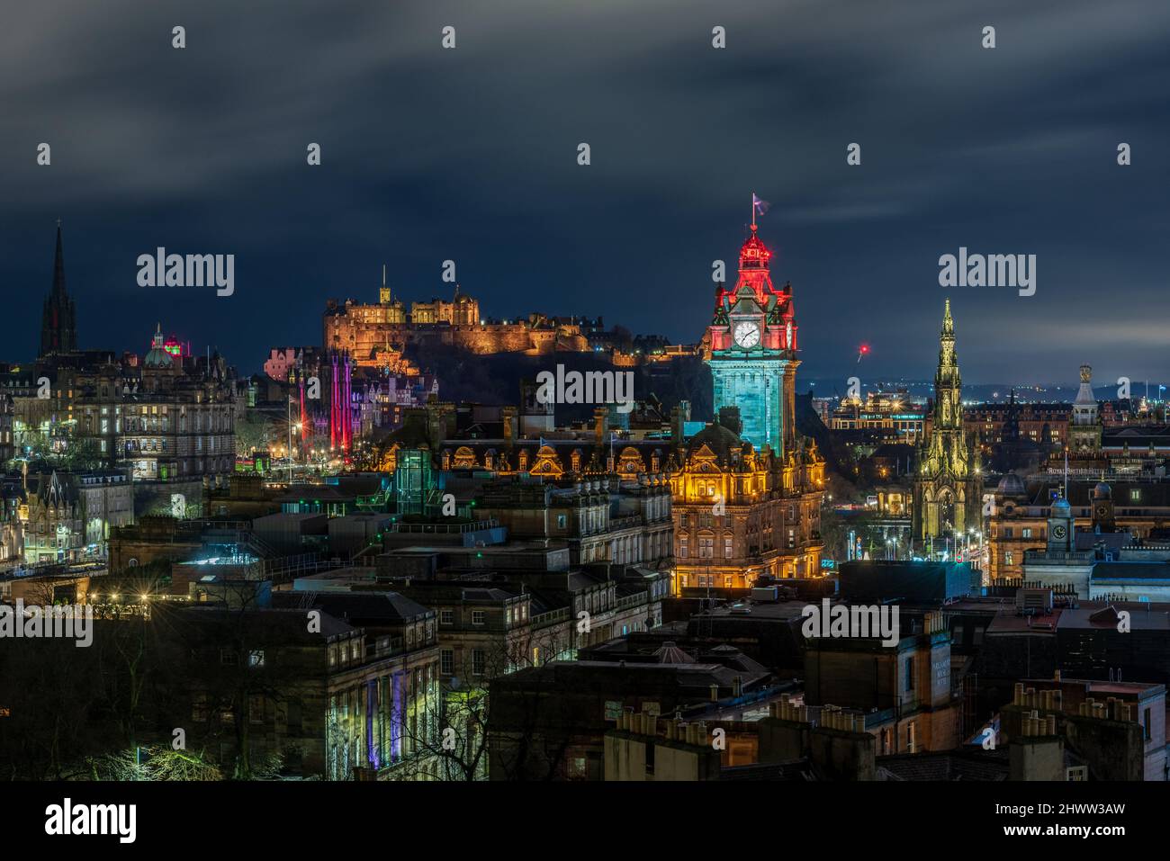 Night view of the city scenery hi-res stock photography and images - Alamy