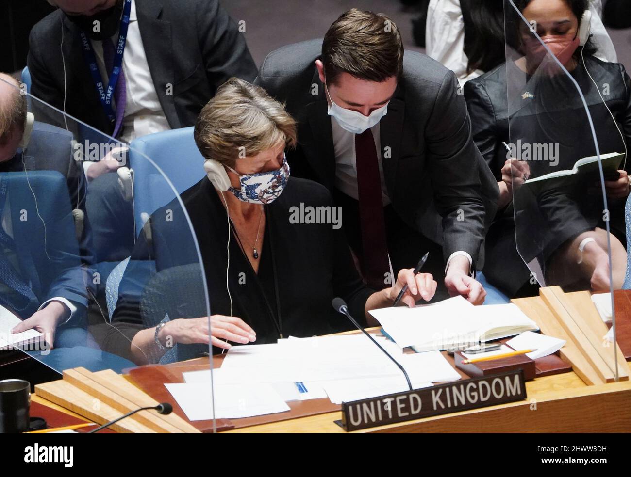 British Ambassador to the U.N. Barbara Woodward attends a meeting of the United Nations Security Council on Threats to International Peace and Security, following Russia's invasion of Ukraine, in New York City, U.S., March 7, 2022. REUTERS/Carlo Allegri Stock Photo