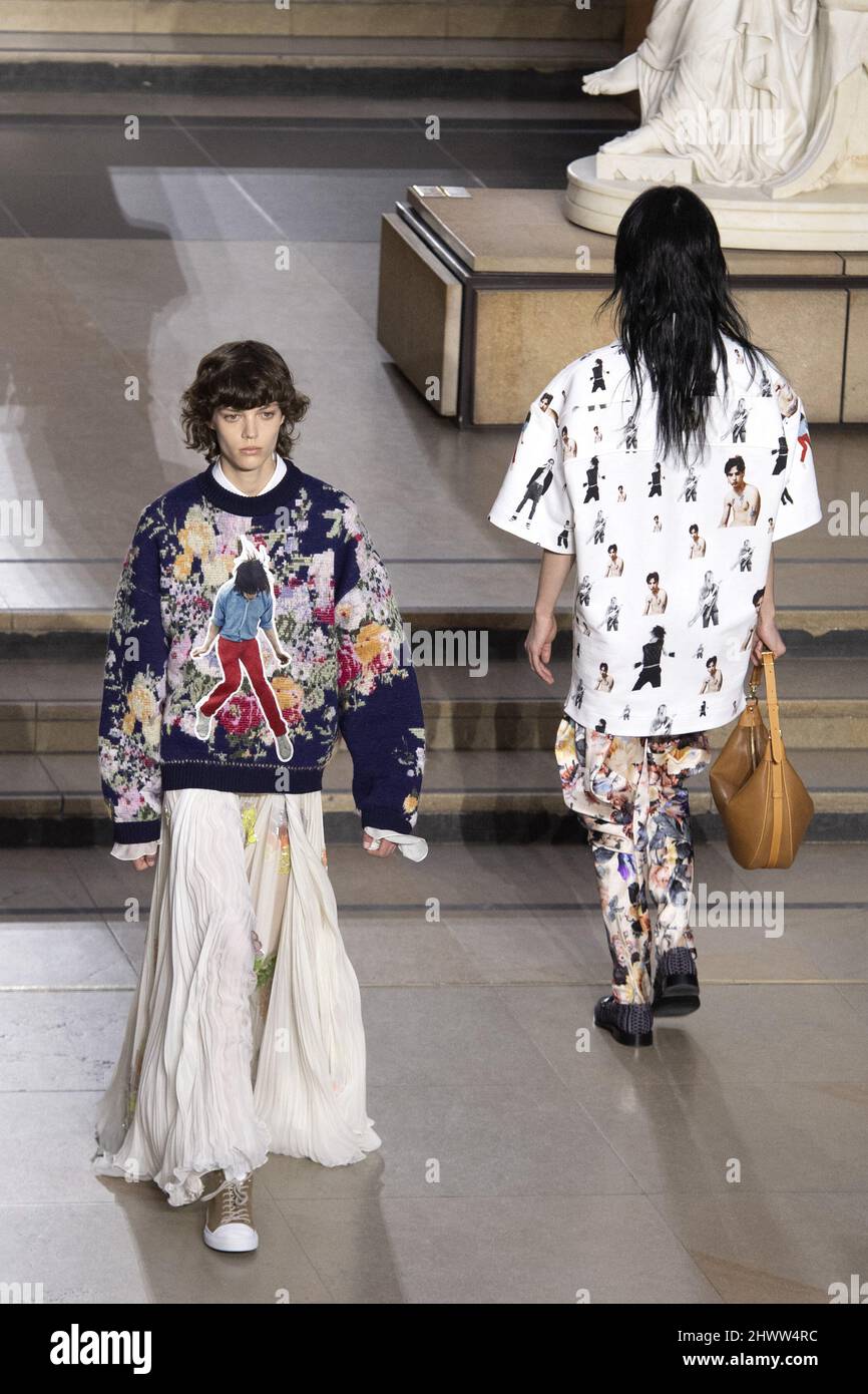 A model walks the runway during the Louis Vuitton Womenswear Fall/Winter  2022/2023 show as