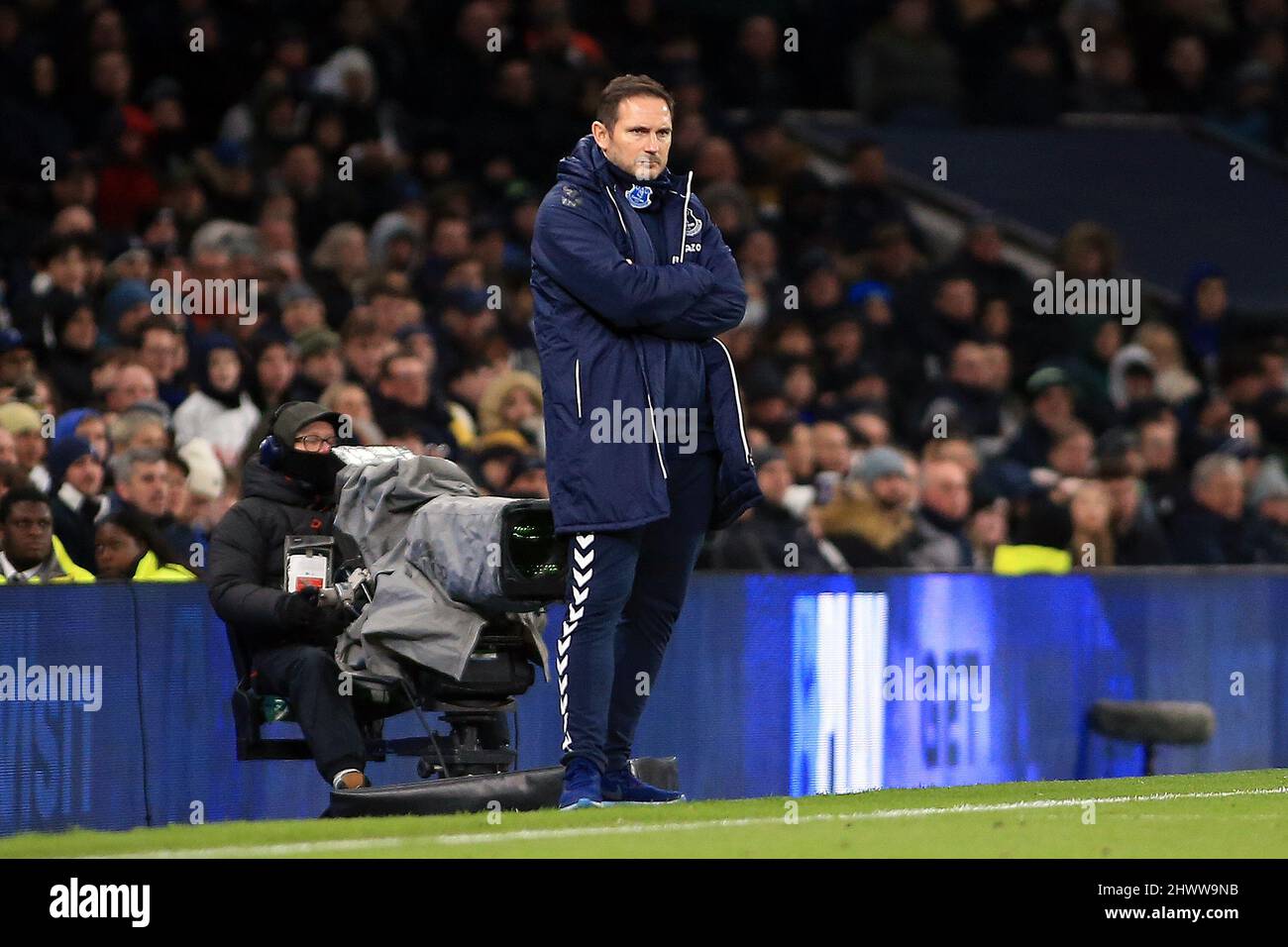 London, UK. 07th Mar, 2022. Frank Lampard, the manager of Everton looks on during the game. Premier League match, Tottenham Hotspur v Everton at the Tottenham Hotspur Stadium in London on Monday 7th March 2022. this image may only be used for Editorial purposes. Editorial use only, license required for commercial use. No use in betting, games or a single club/league/player publications. pic by Steffan Bowen/Andrew Orchard sports photography/Alamy Live news Credit: Andrew Orchard sports photography/Alamy Live News Stock Photo