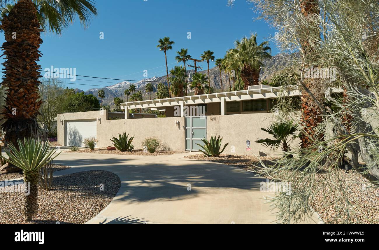 Palm Springs Mid Century Modern Stock Photo Alamy