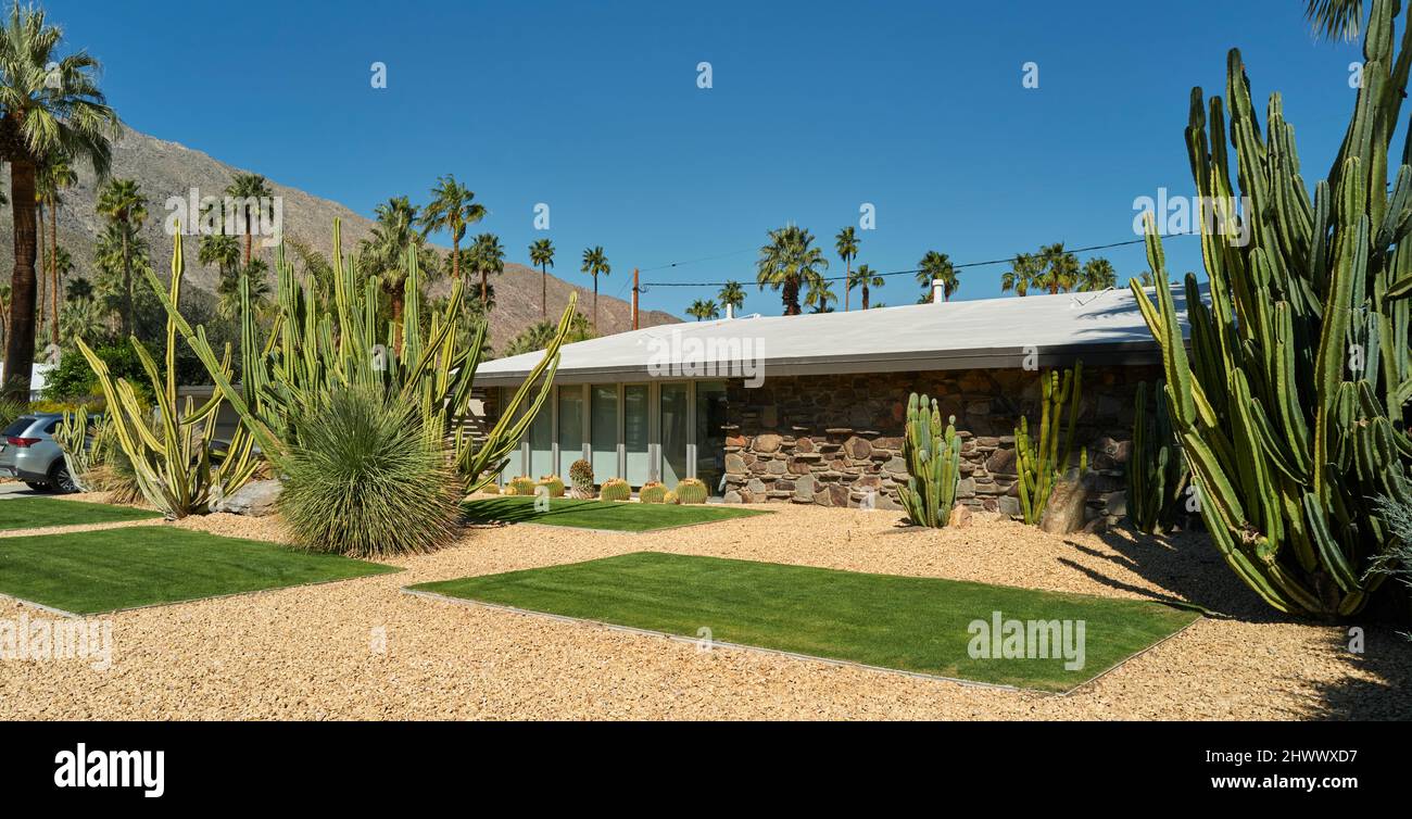 Palm Springs Mid Century Modern Stock Photo - Alamy