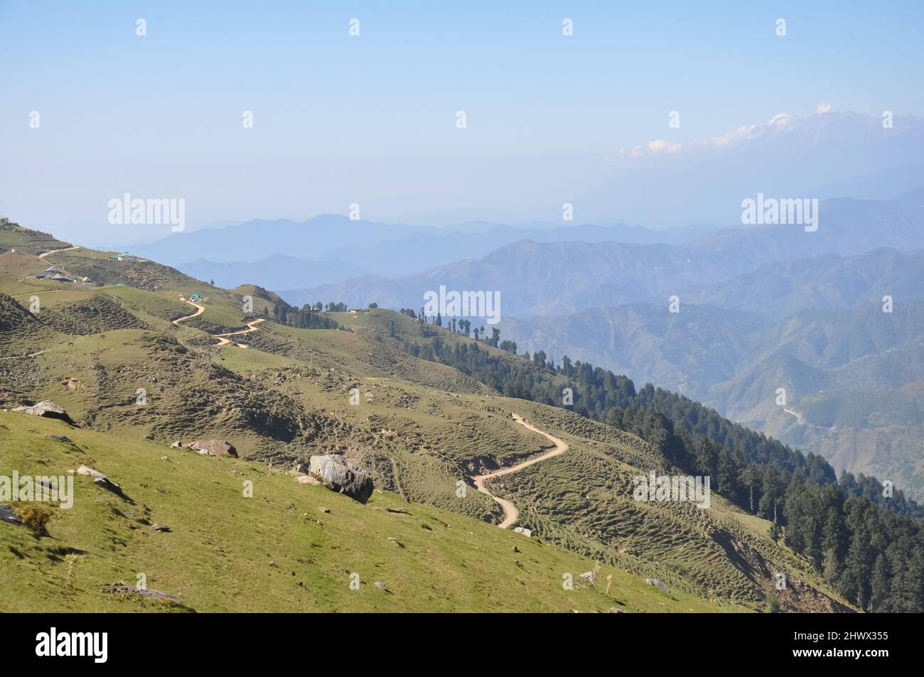 Beautiful mountains view from trekking area of Parashar lake, Himachal Pradesh Stock Photo