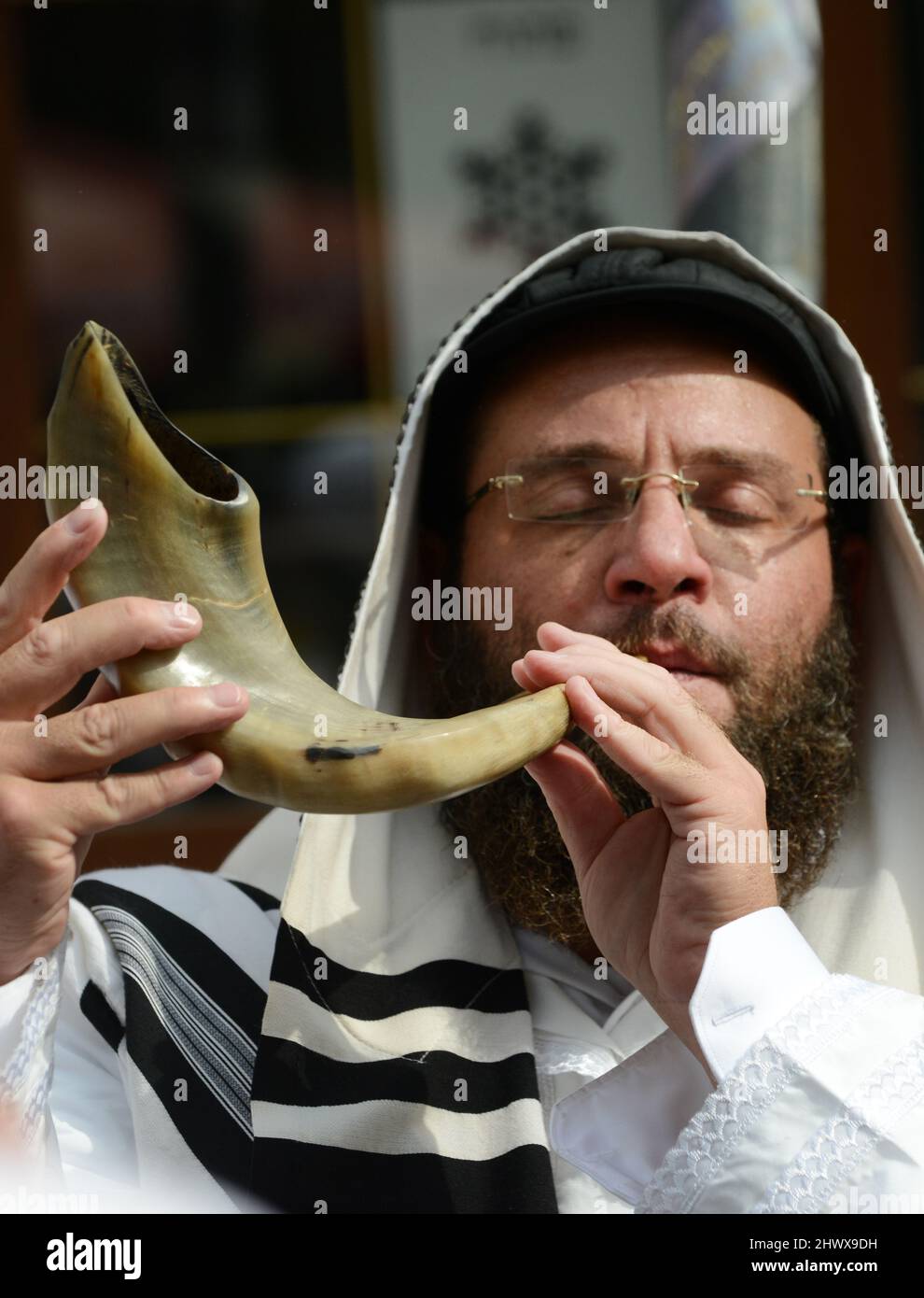 Uman, Ukraine. 21th of September 2017. A Jewish man blowing the Shofar