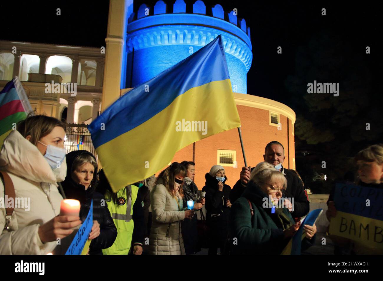 Angri, Campania, Italy. 7th Mar, 2022. Italian and Ukrainian citizens march through the streets of the city with candles and placards to demand the end of war between Russia and Ukraine that broke out on 24 February 2022. (Credit Image: © Pasquale Senatore/Pacific Press via ZUMA Press Wire) Stock Photo