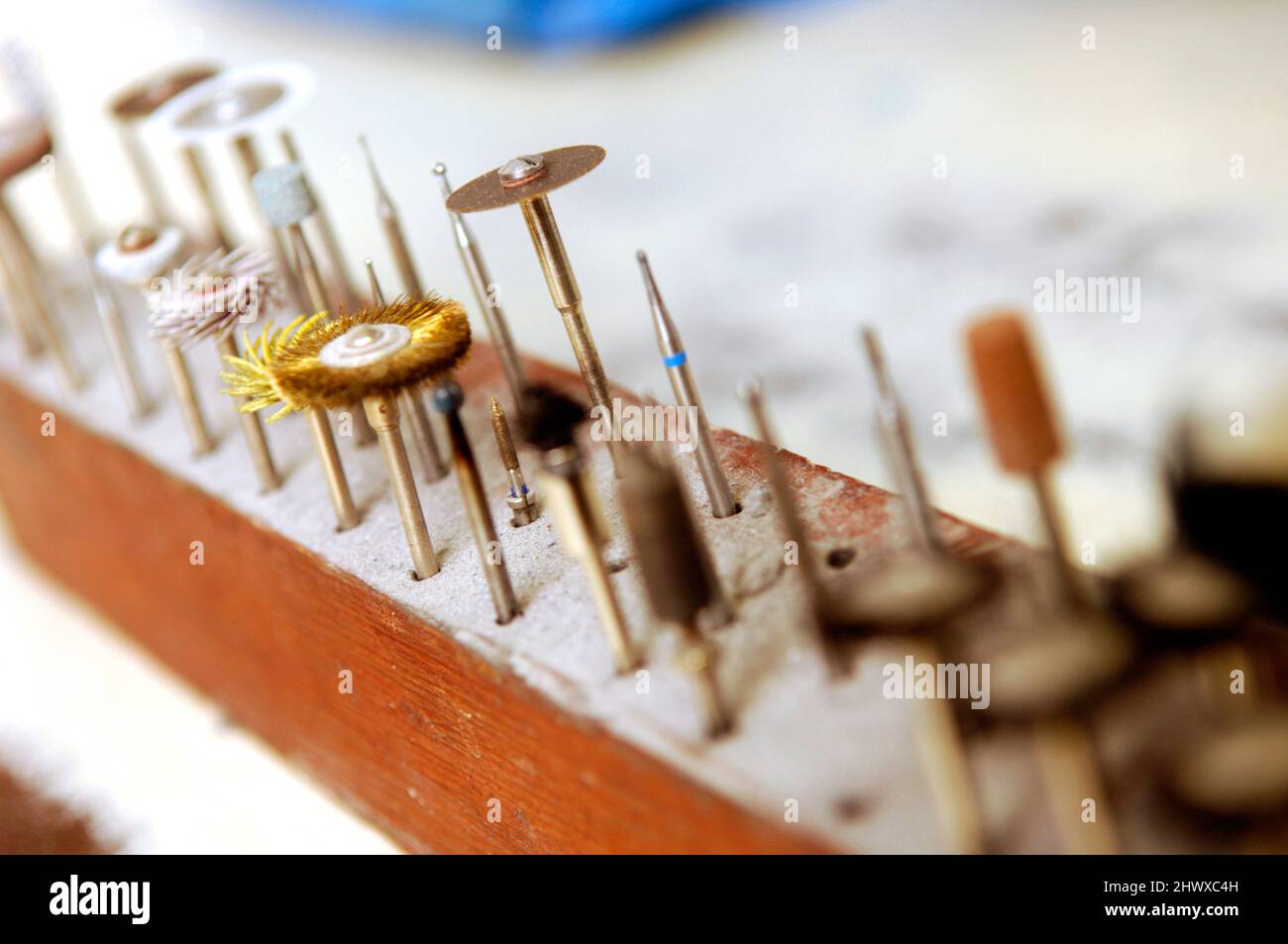 Various shaping and buffing tools for moulding dentures Stock Photo Alamy