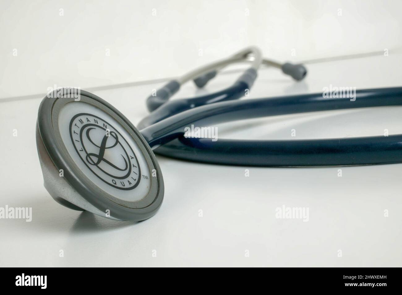 A 3M Litmann Cardiology S.T.C. Cardiology stethoscope (Soft Touch