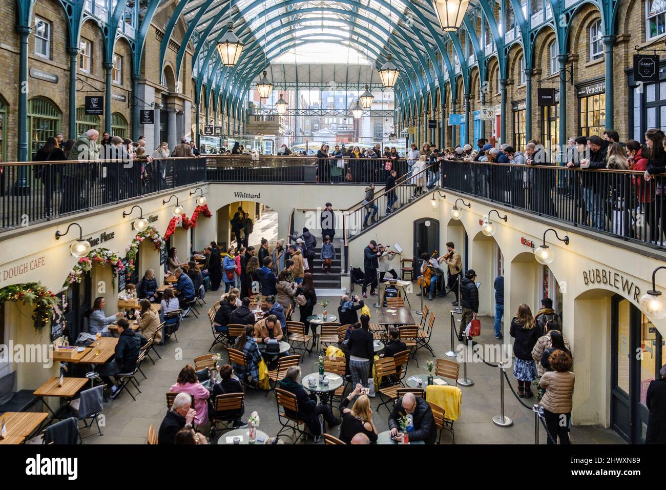 Covent Garden street artists, apple market, London, England, Great Britain Stock Photo