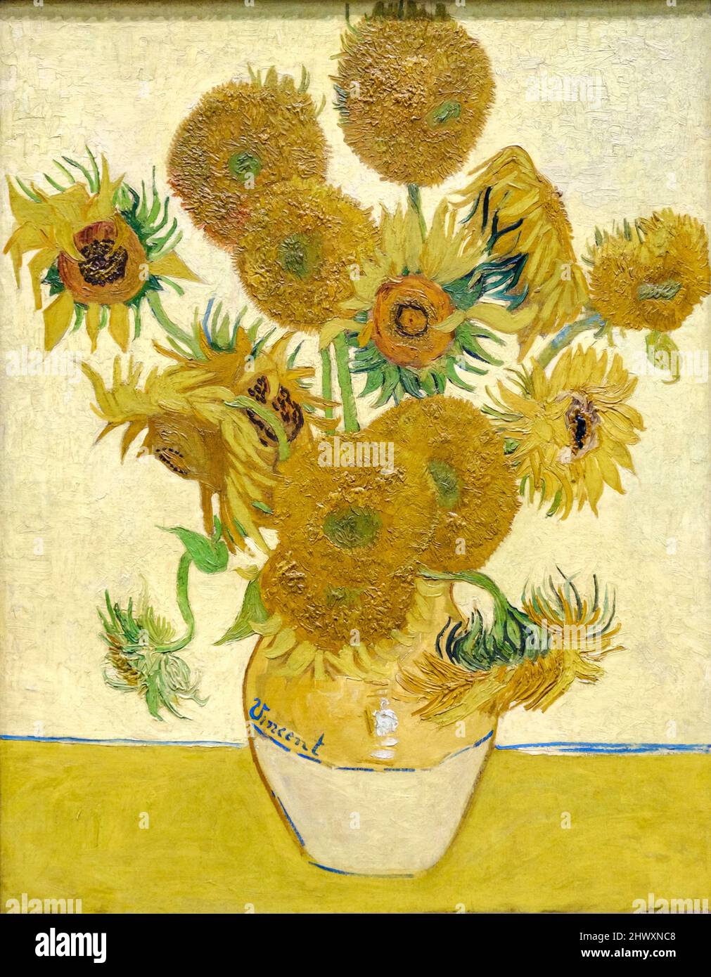 Van on sale gogh sunflowers