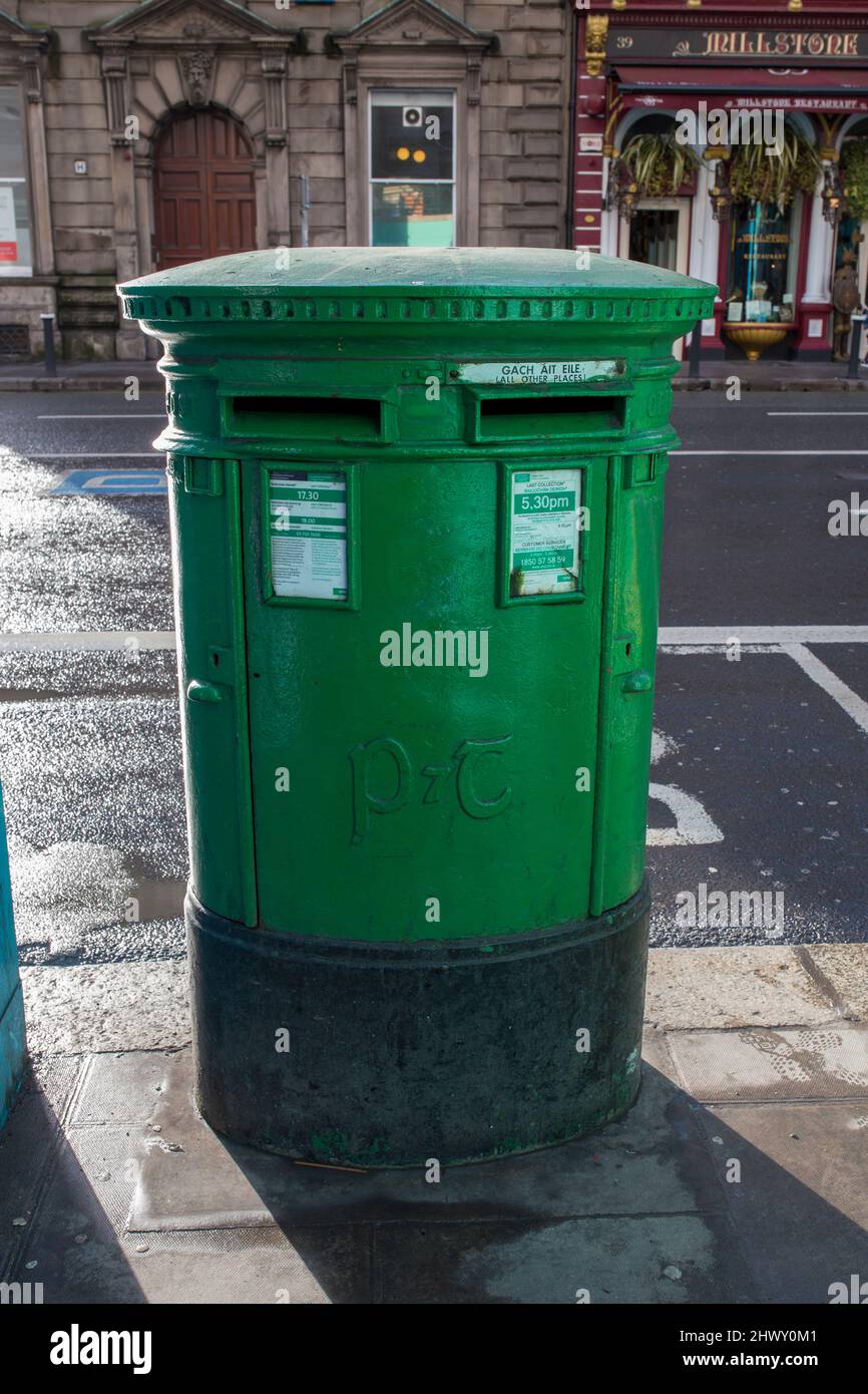 dublin-ireland-feb-9th-2020-dublin-green-post-box-dublin-ireland