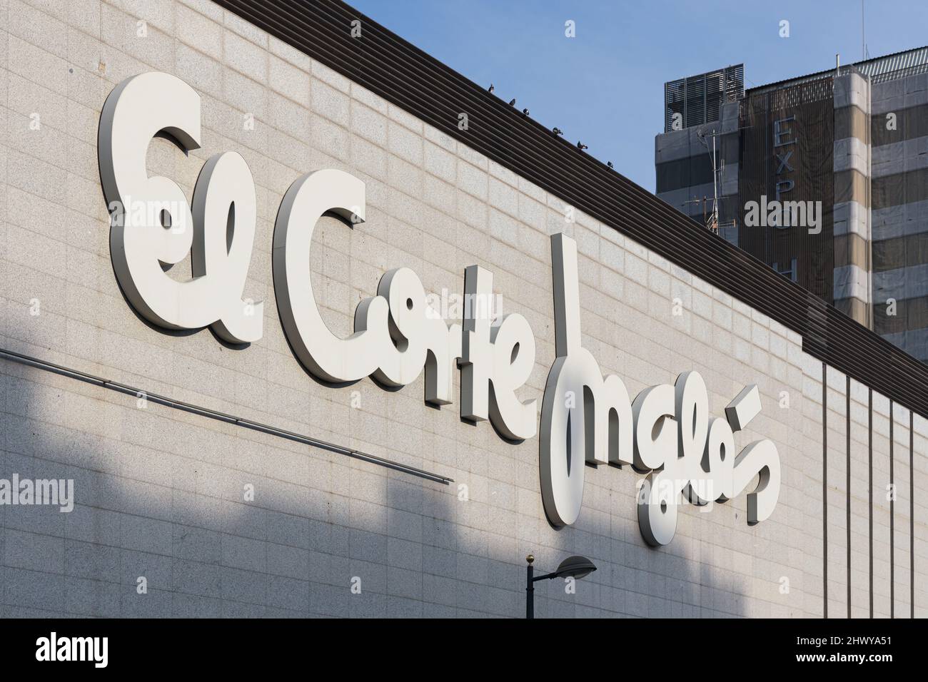 Shopping mall valencia spain hi-res stock photography and images - Alamy