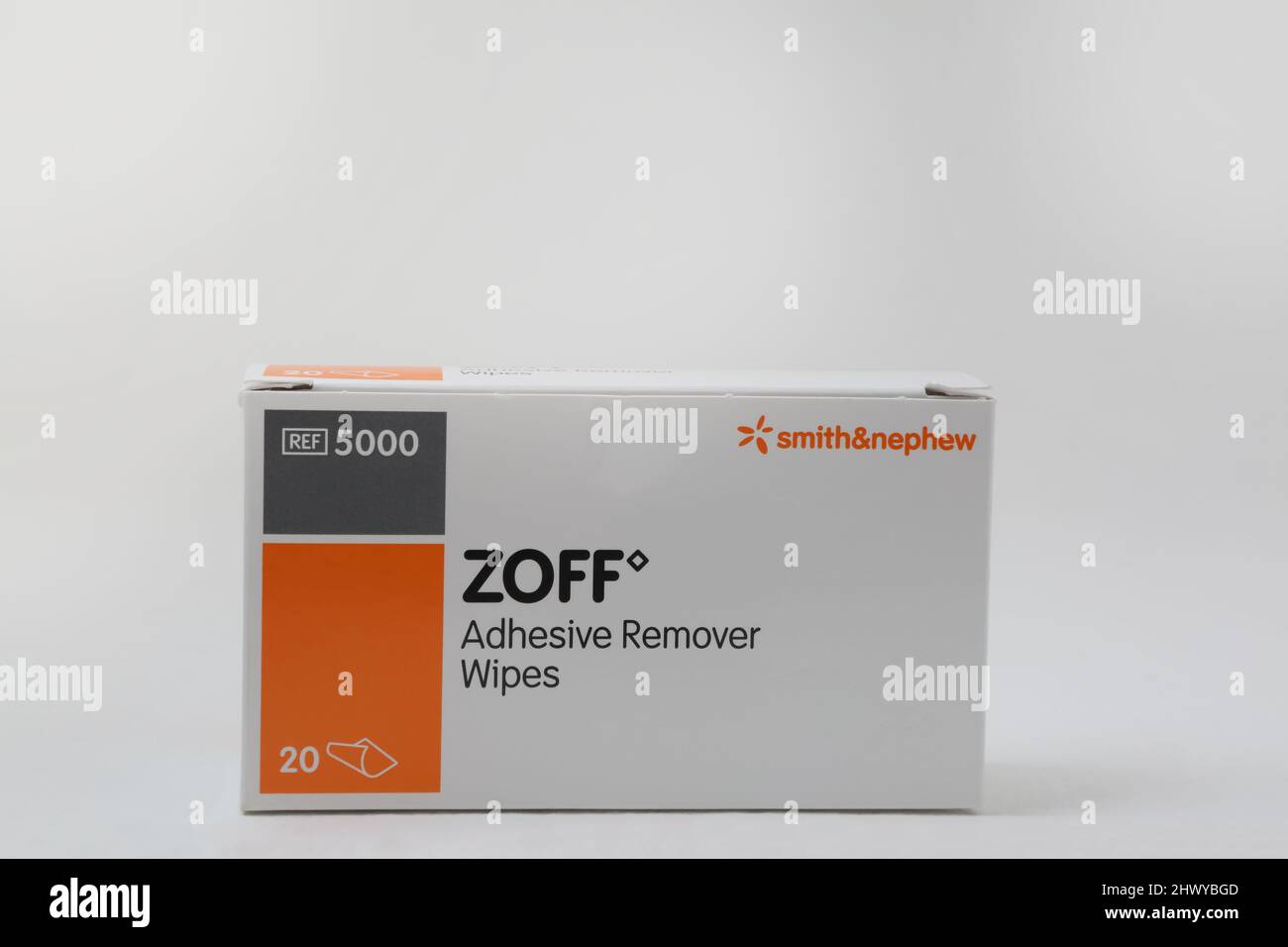 Smith and Nephew Zoff Adhesive Remover Wipes Helps to remove Medical