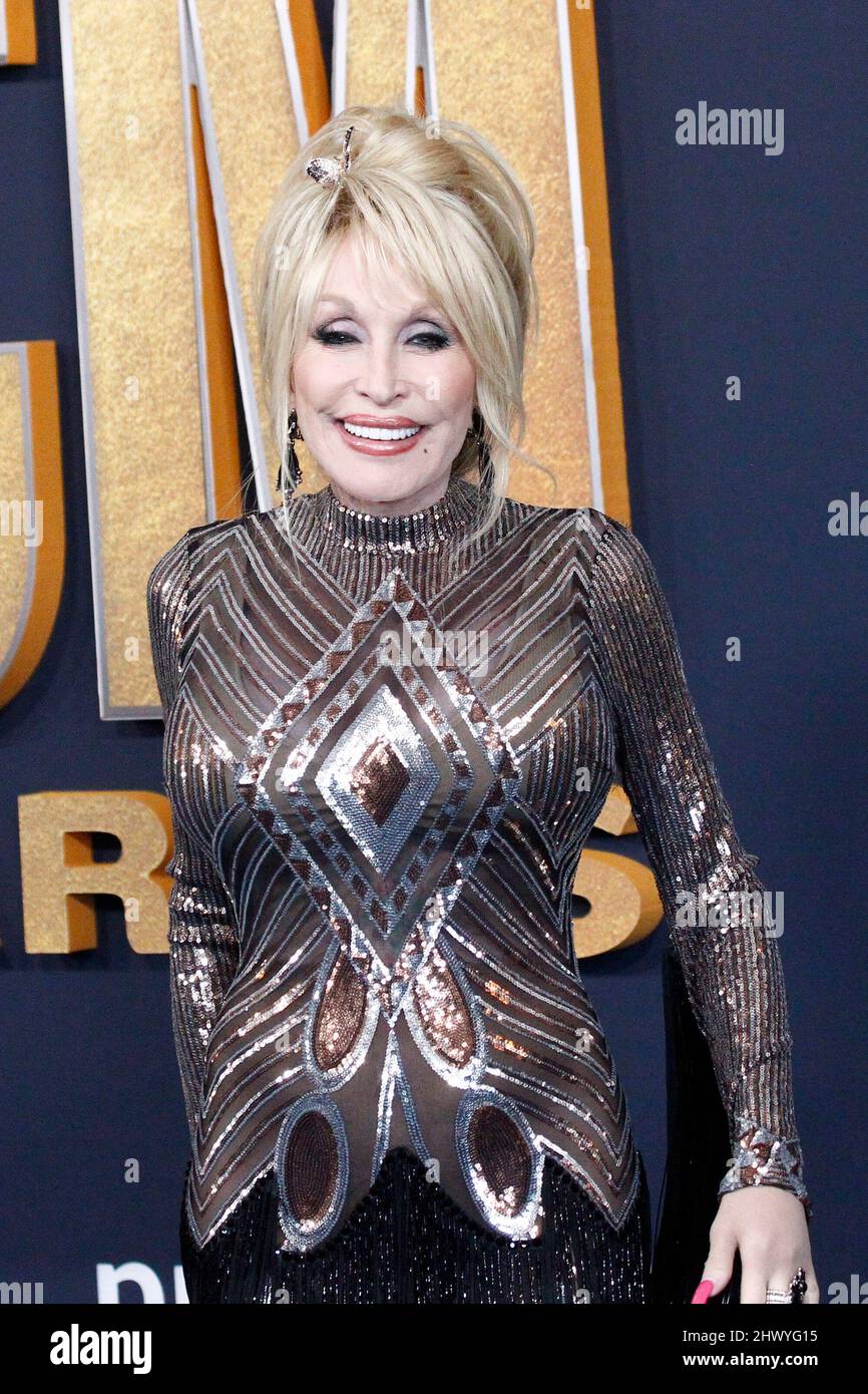 Las Vegas, NV, USA. 7th Mar, 2022. Dolly Parton at arrivals for 57th Academy of Country Music (ACM) Awards - Arrivals 3, Allegiant Stadium, Las Vegas, NV March 7, 2022. Credit: JA/Everett Collection/Alamy Live News Stock Photo