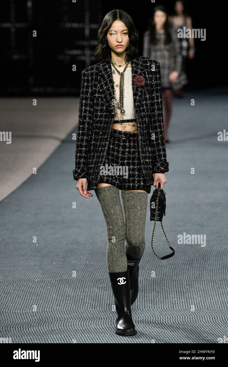 Paris, Frankreich. 08th Mar, 2022. CHANEL Fall/Winter 2022-23