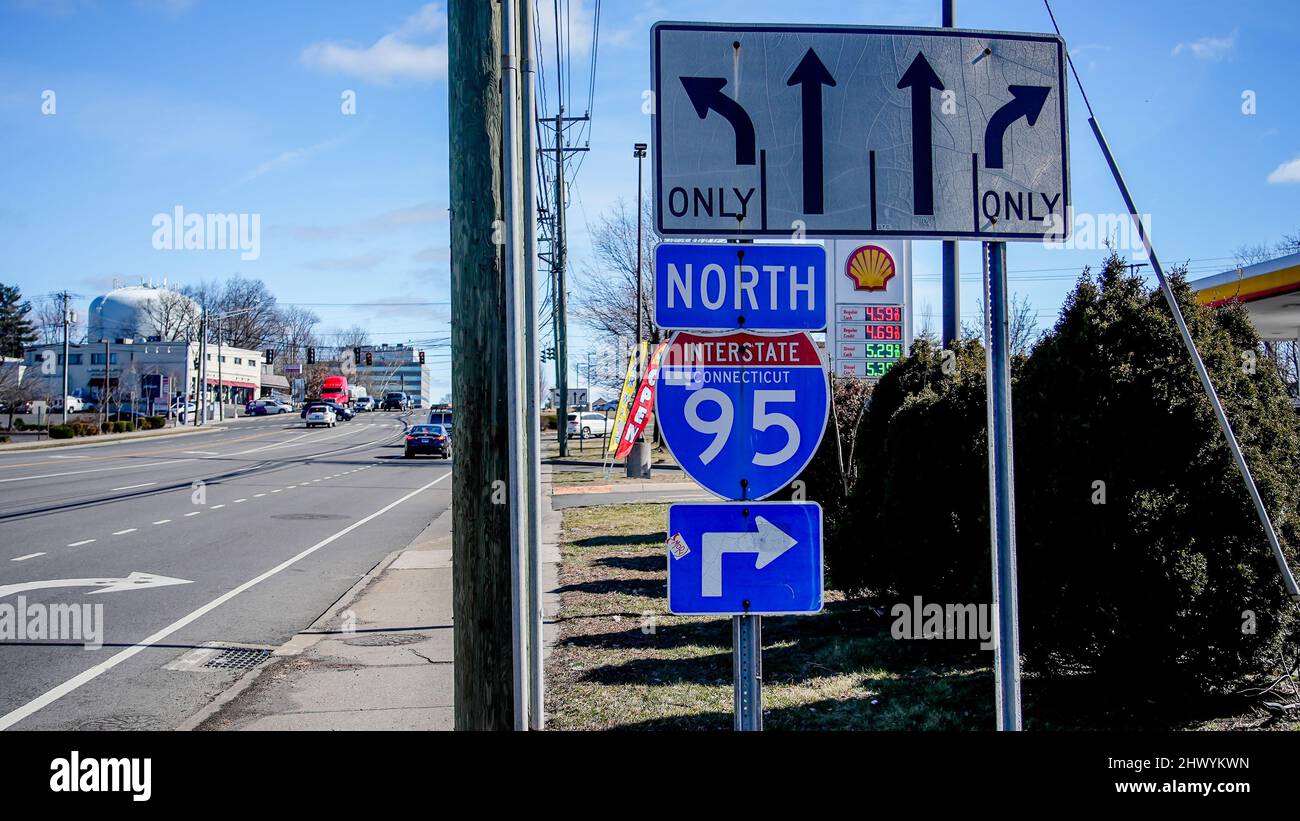 Informative road signs hires stock photography and images Alamy