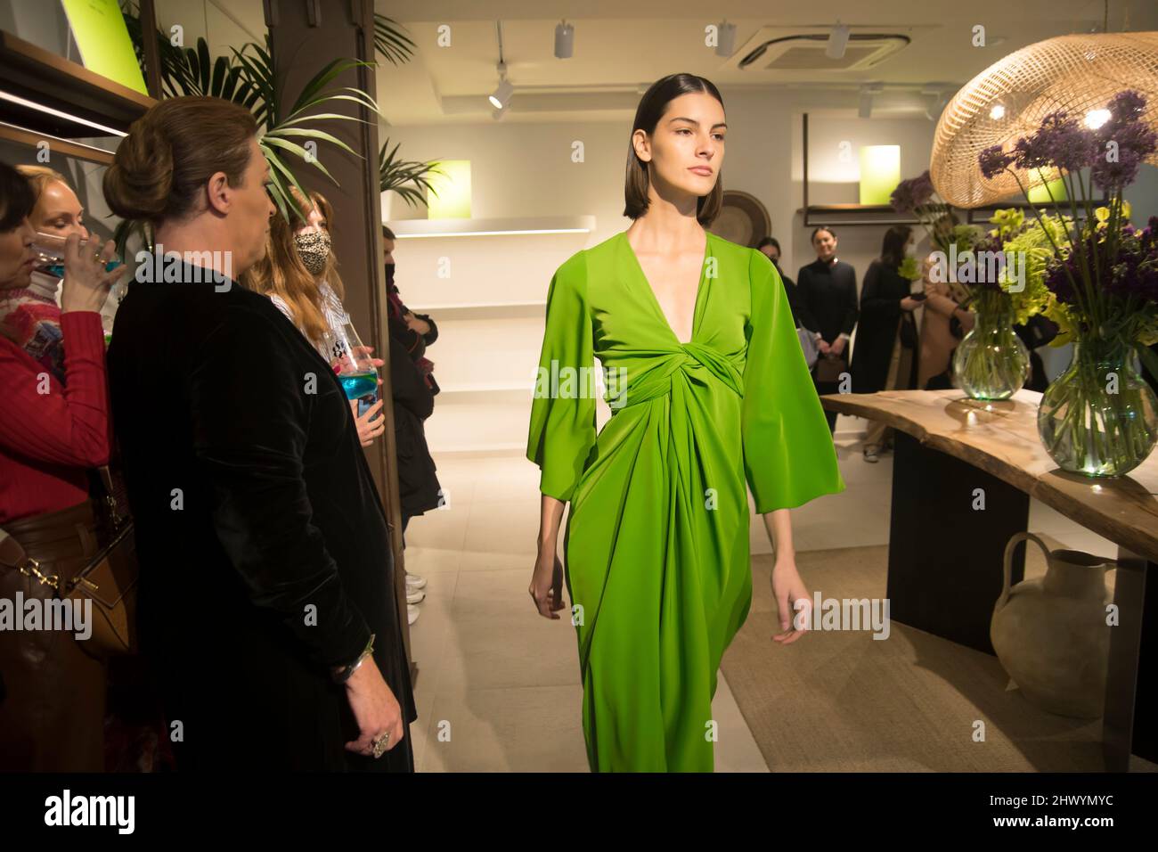Presentation of the collection by Madrid fashion designer Juanjo Oliva x  SEEIOU store, custom sewing and prêt-à-porter. Juanjo Oliva has been a  fashion designer for names as important as Sybilla or Zara.