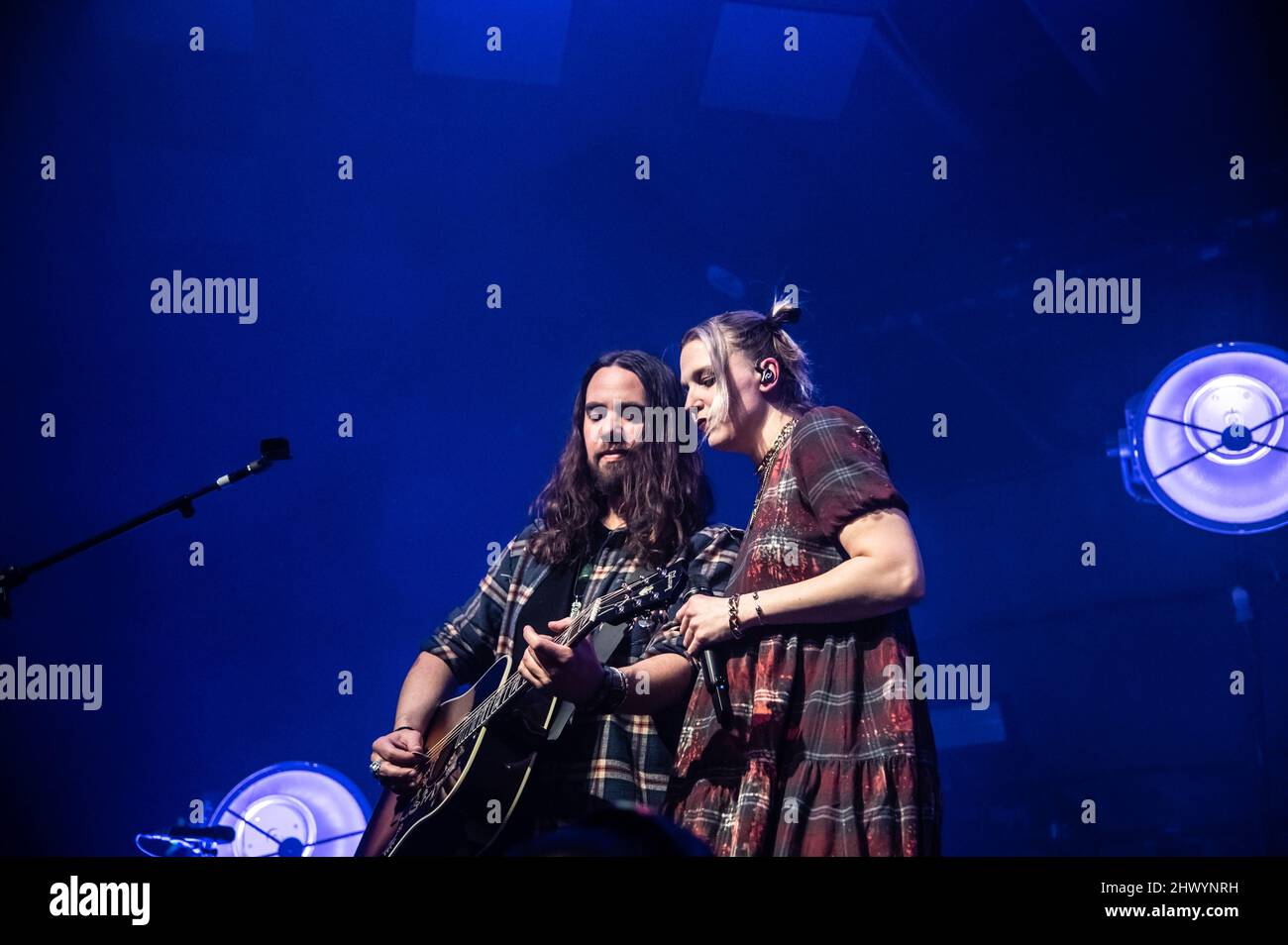 Halestorm - A Evening with Halestorm - Acoustic Set - Barrowland ...