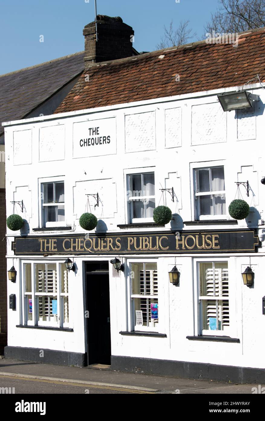 The Chequers Public House Old Harlow Essex Stock Photo Alamy